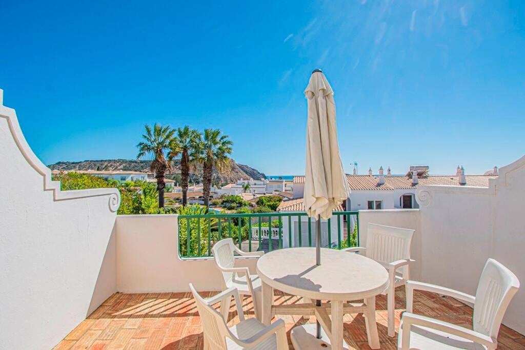 Casa Azure