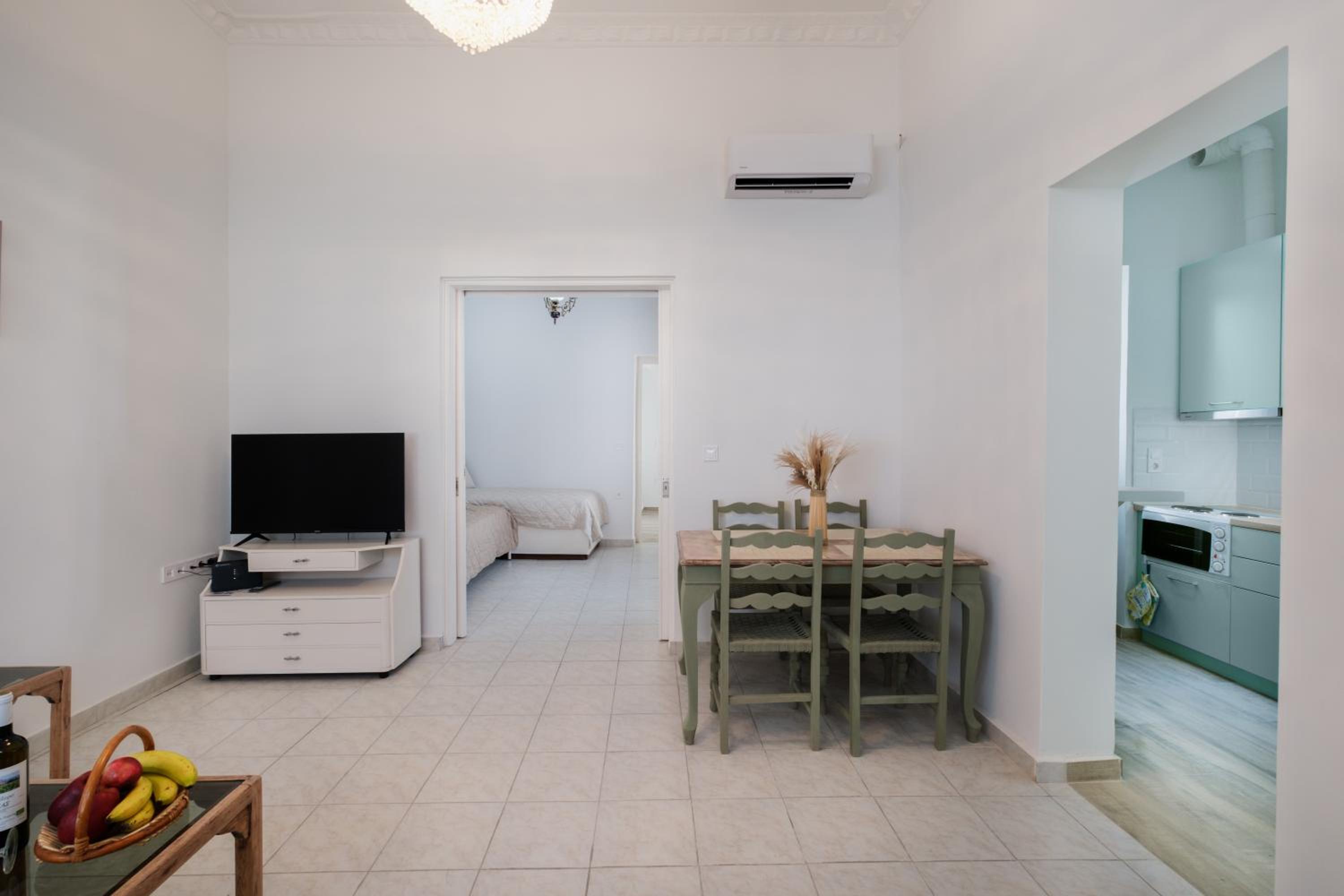 Piraiki Coastal Accommodation