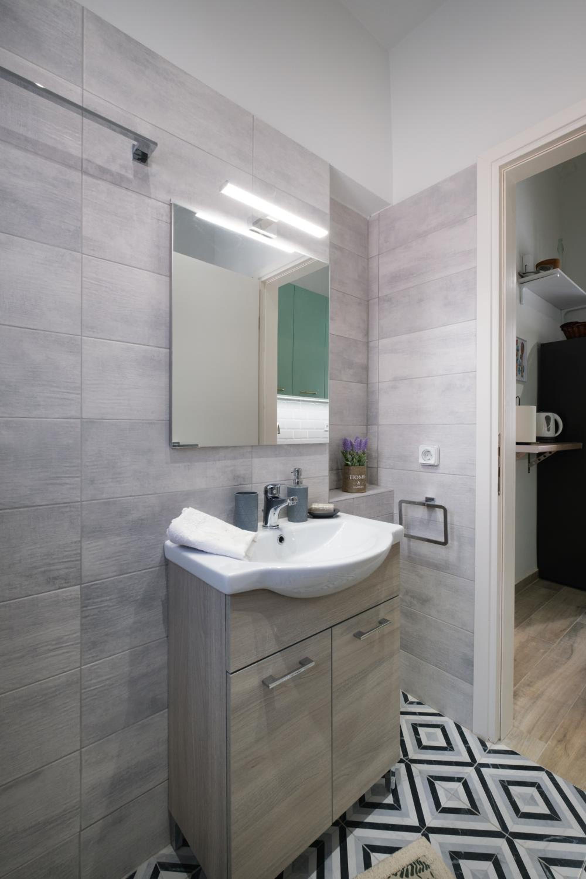 Piraiki Coastal Accommodation
