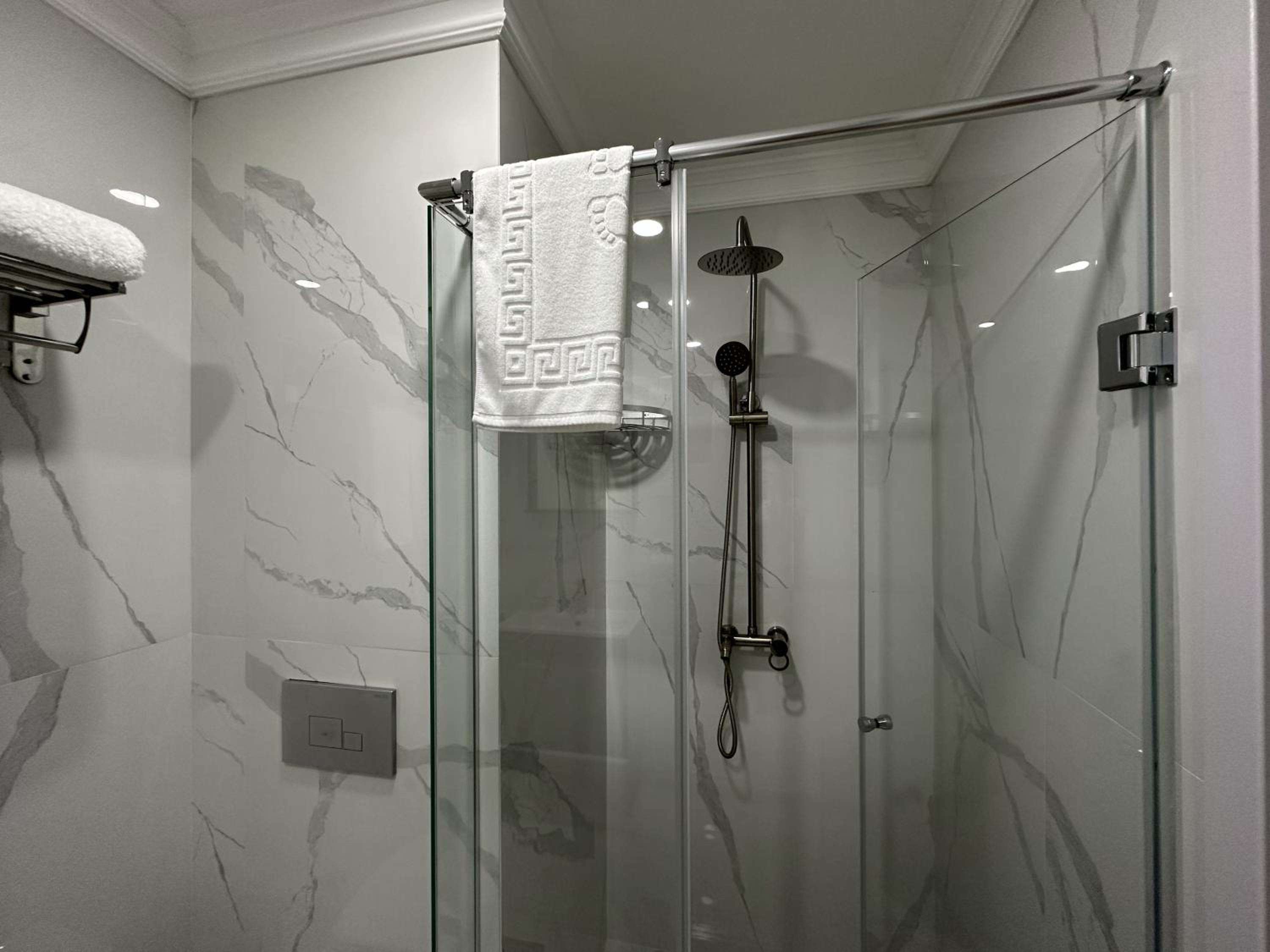 BVL Apartments
