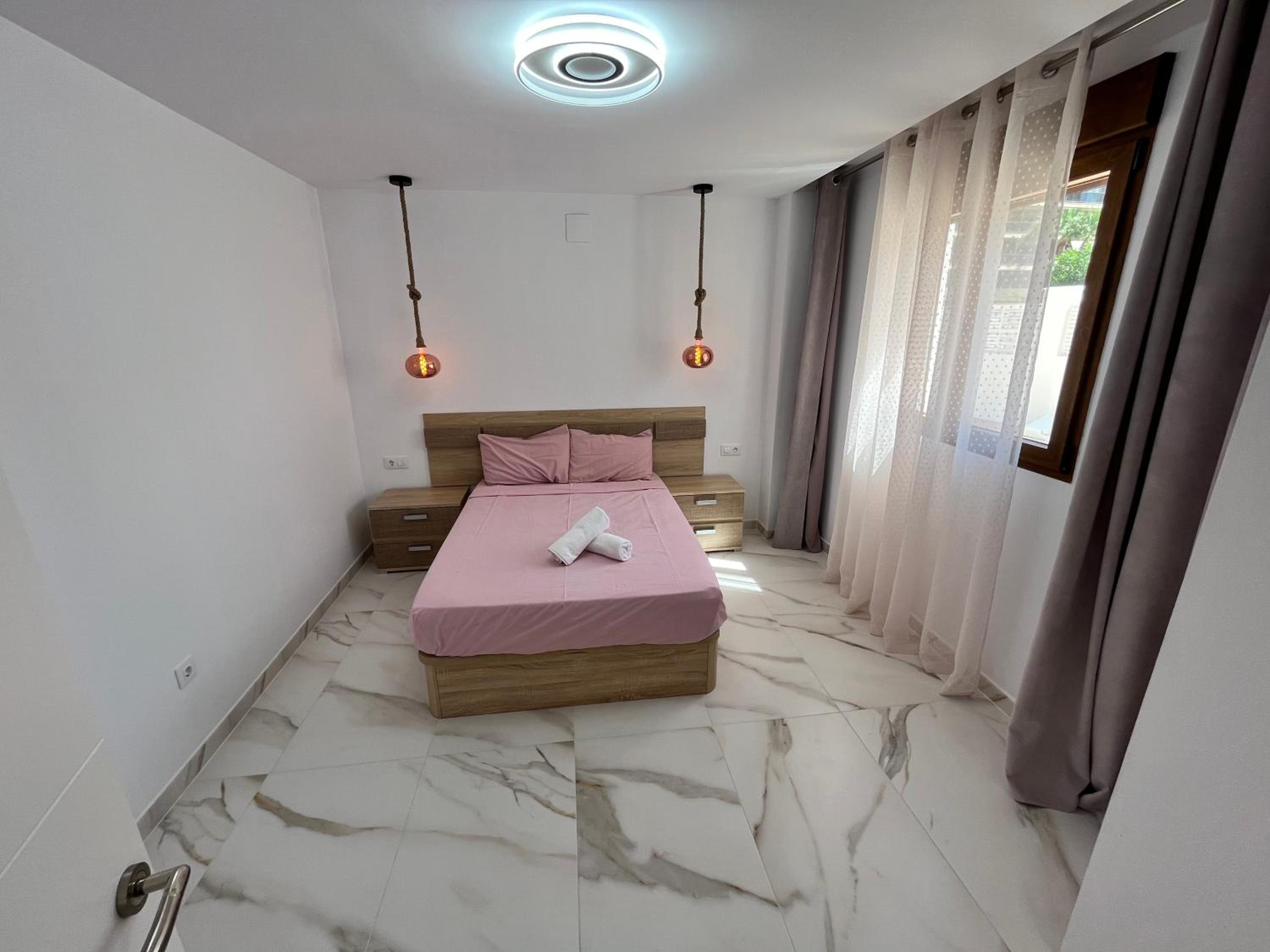 Calpe apartamento lujoso bajo terasa piscina aire cerca playa pueblo
