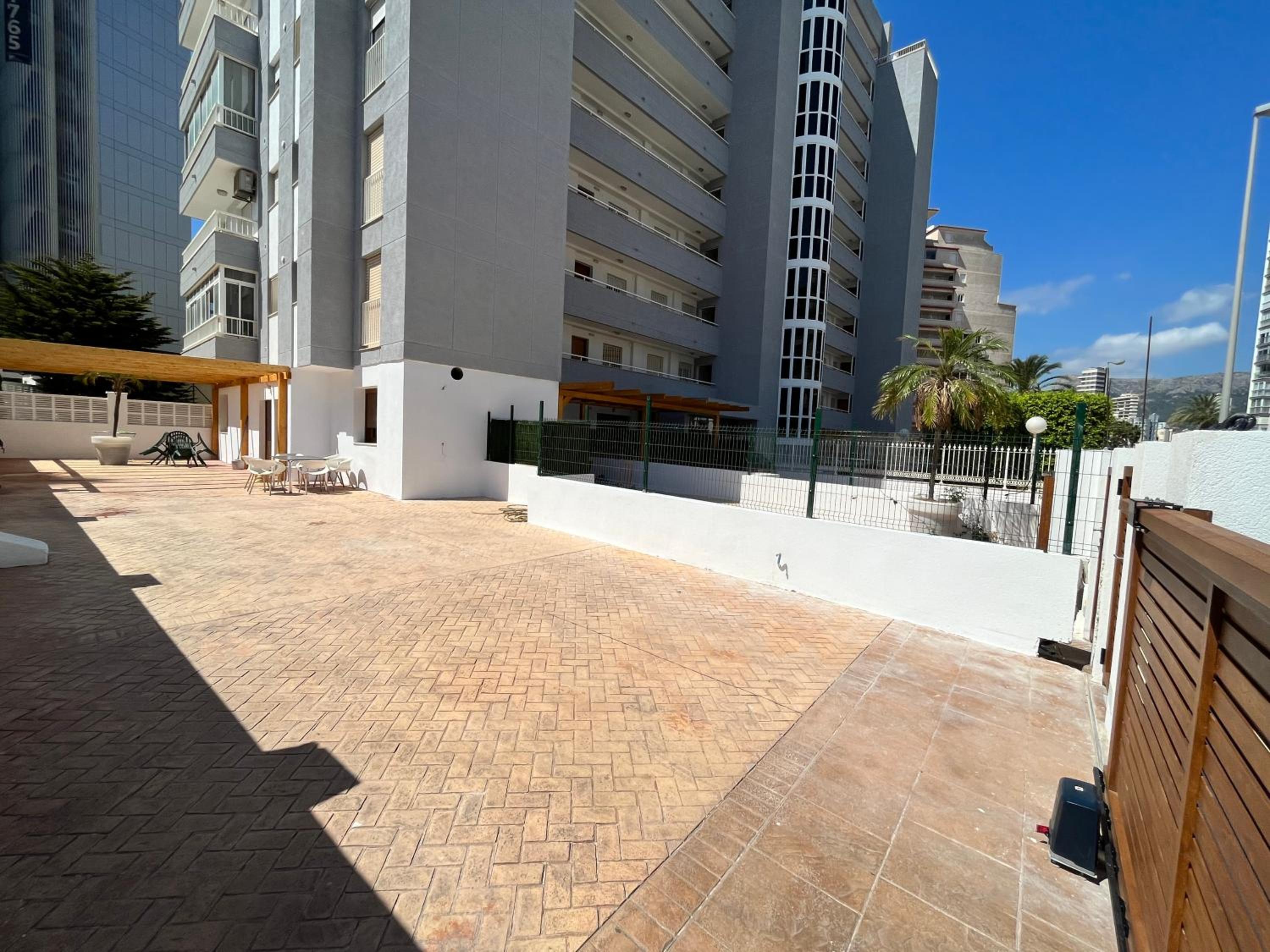 Calpe apartamento lujoso bajo terasa piscina aire cerca playa pueblo