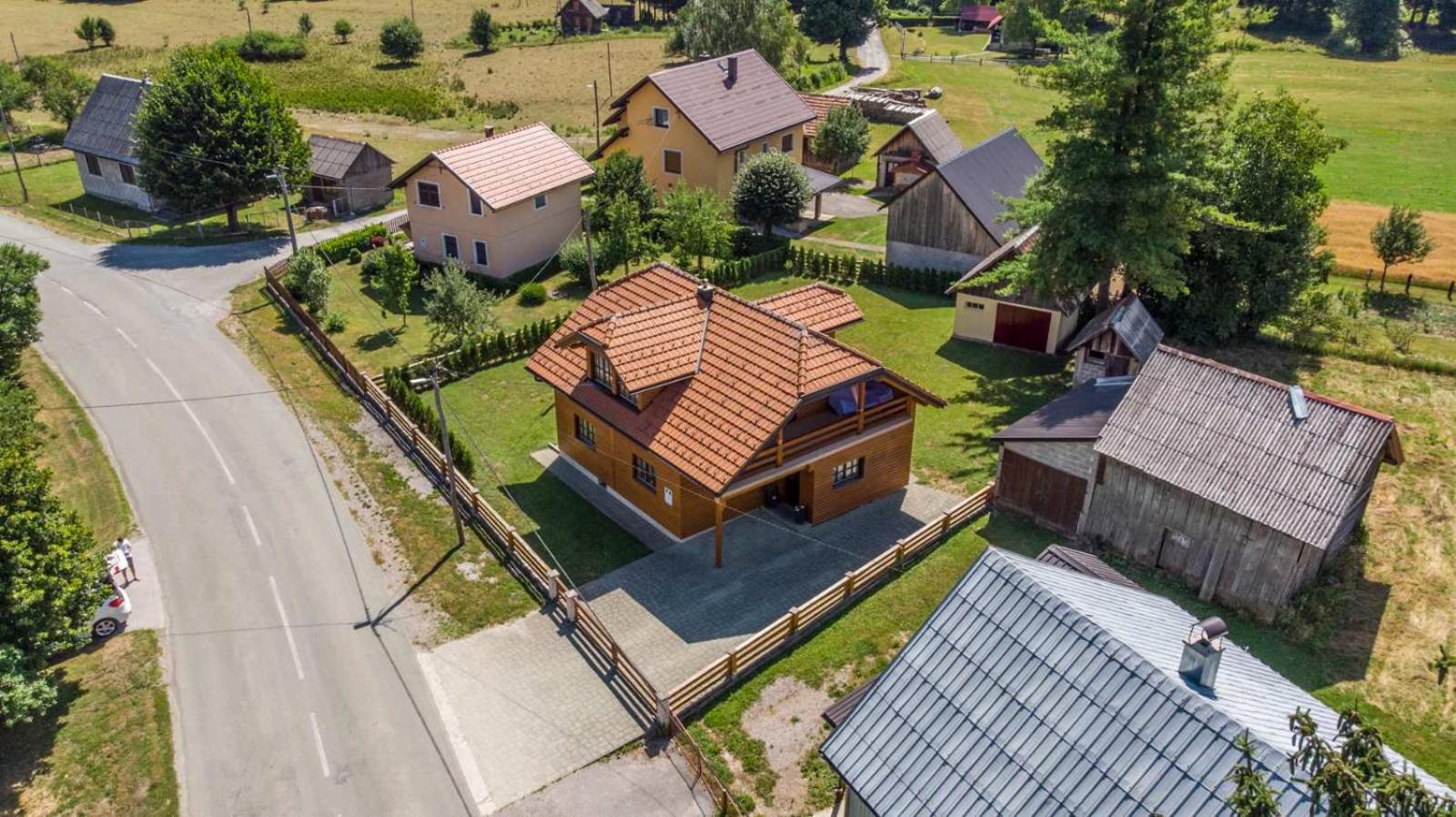 Kuća za odmor KRISTINA view 2