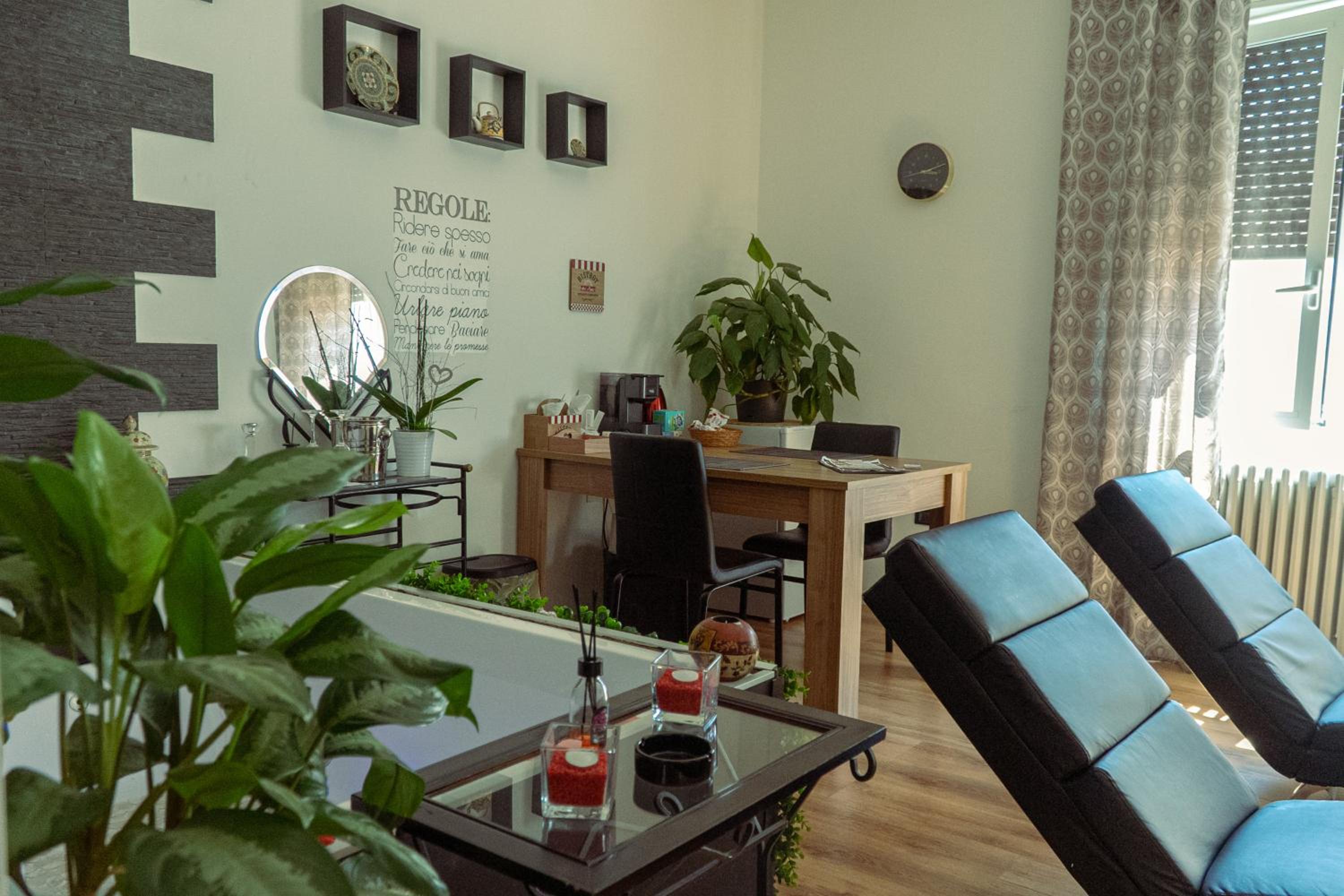 Palmina's Apartments