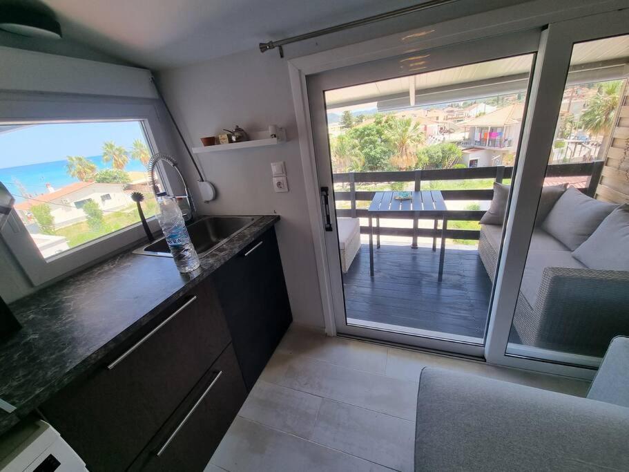 Mastora Seaside Loft photo 2