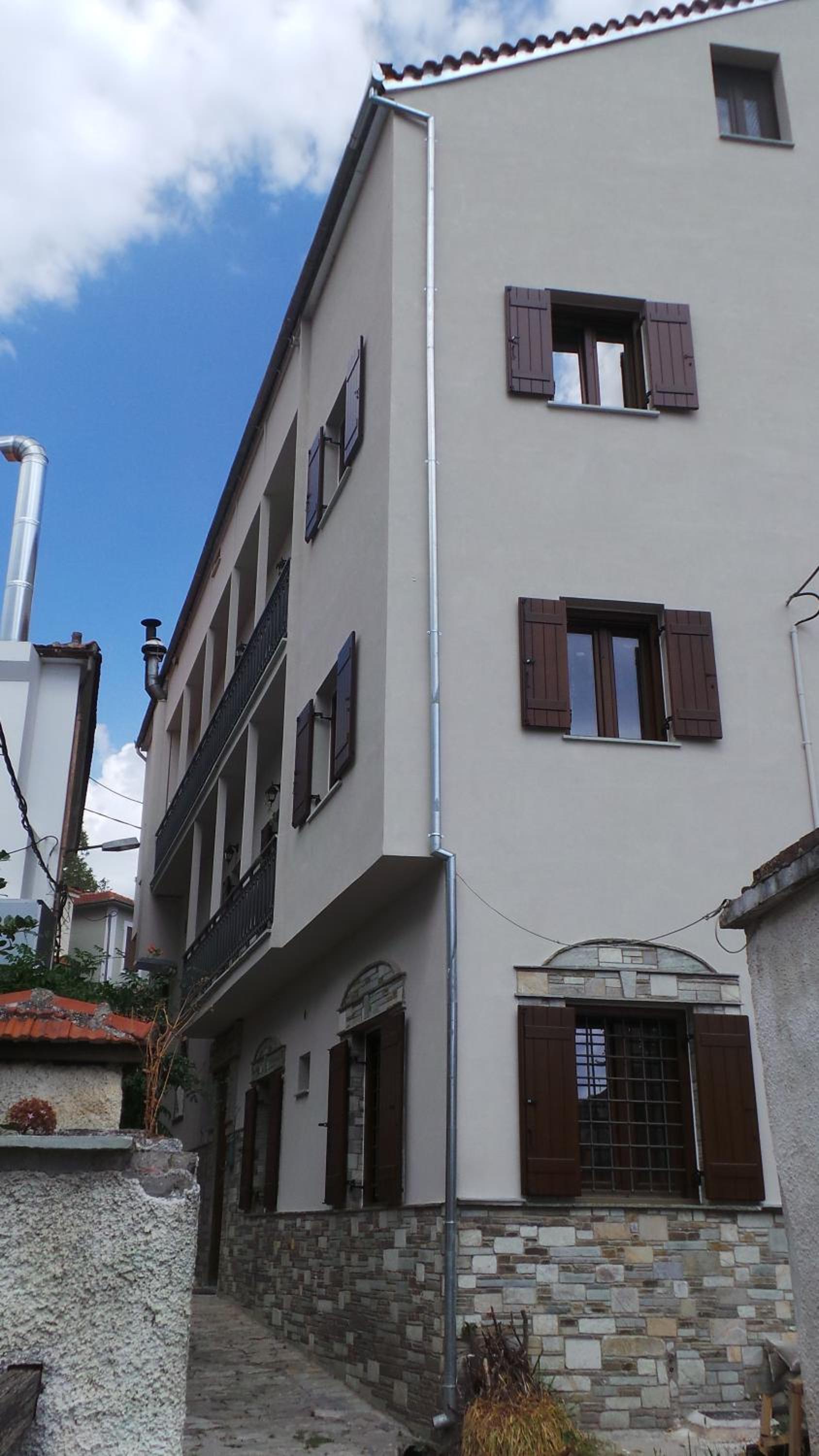 Marousos Central Guesthouse