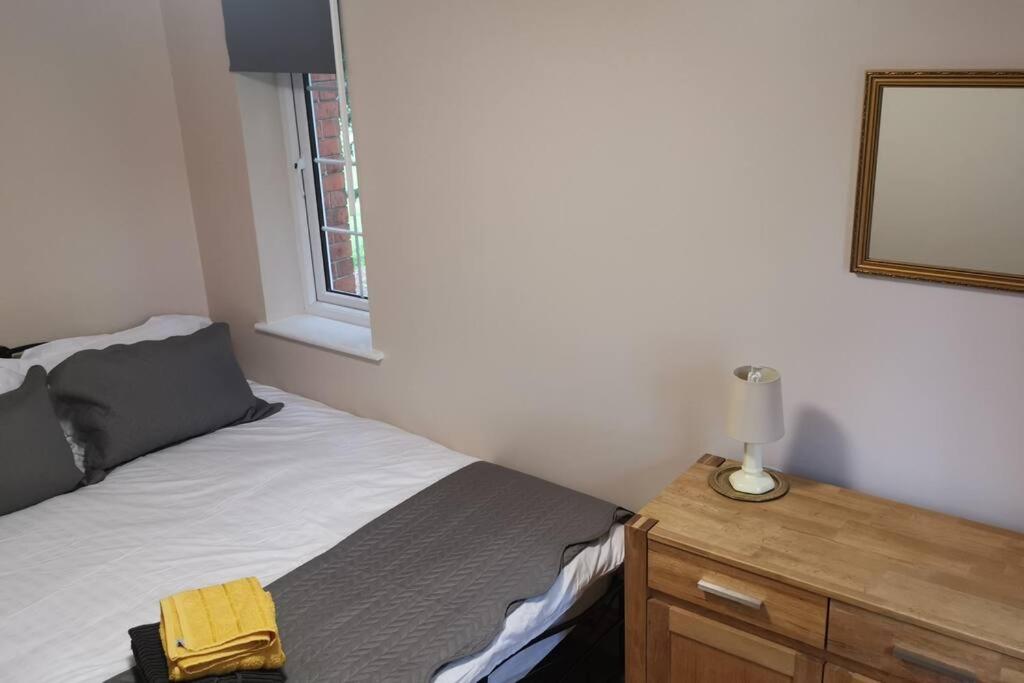Netherton Studio Apartment 2 view 5