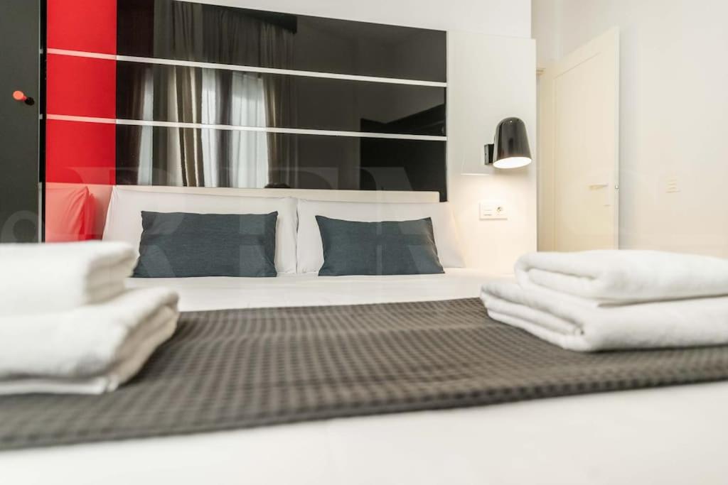 Art & Arena Suite Picasso-Inspired REMS