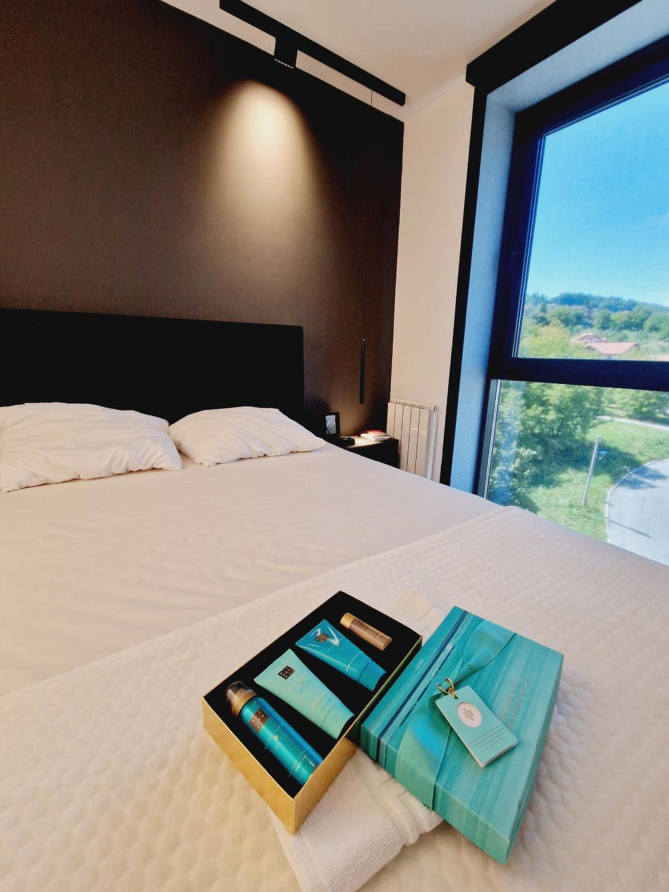 Smart Loft Apartment - connection of city center and luxury
