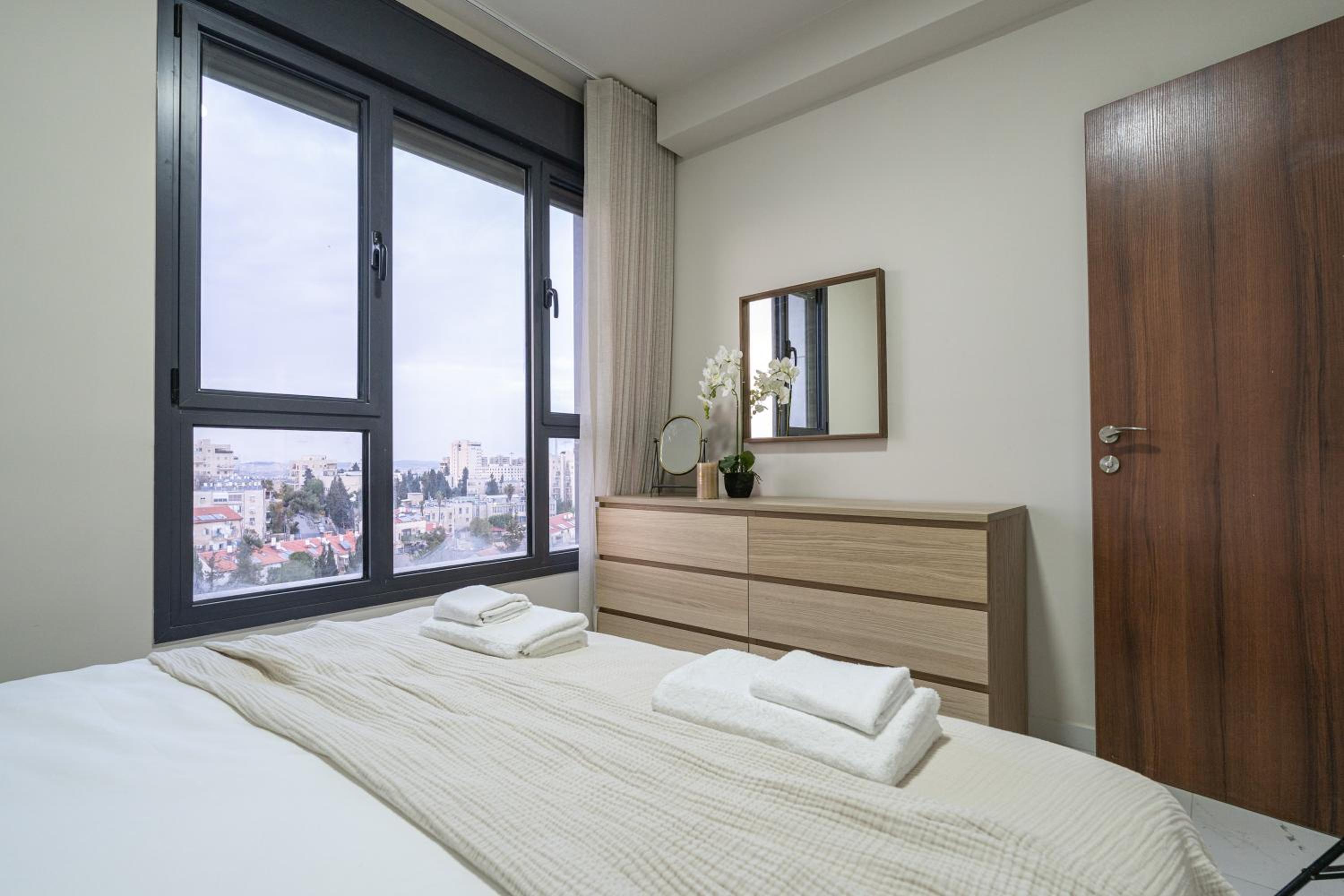 jerusalem luxury apartment view 2