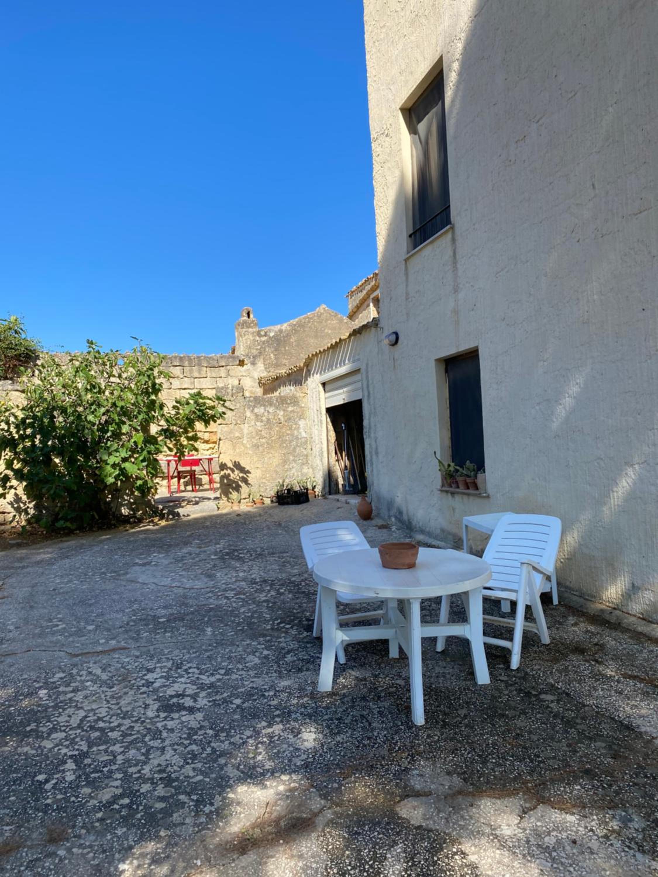 Casale dei mandorli view 5