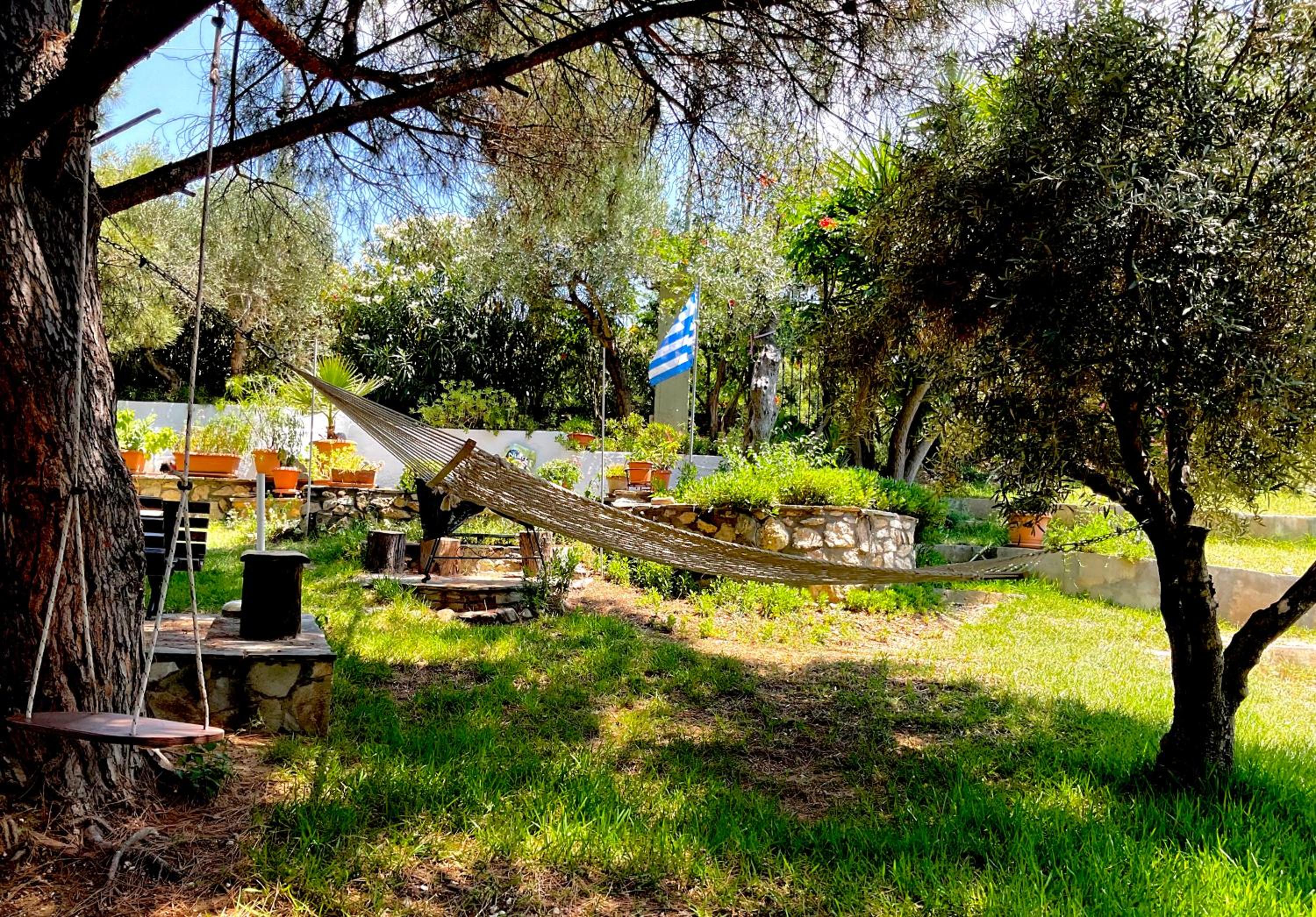 Kastri Treehouse