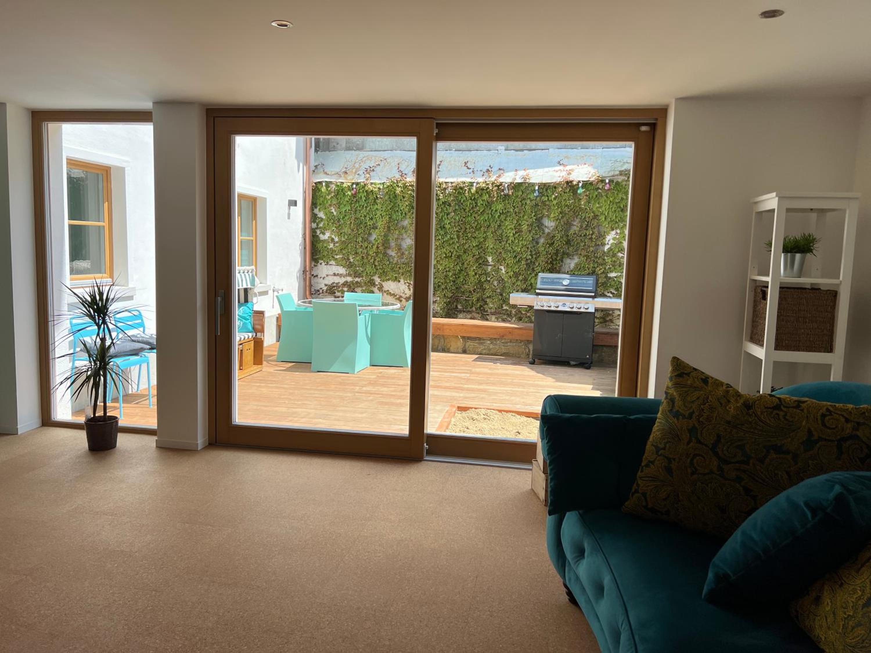MARYS family friendly Apartments,VISIT RHINE FALLS for FREE if you stay 2 nights, SOHO 95m2 2-Bedrooms 2nd floor & SOUTH BEACH 105m2 3-Bedrooms & LOFT 115m