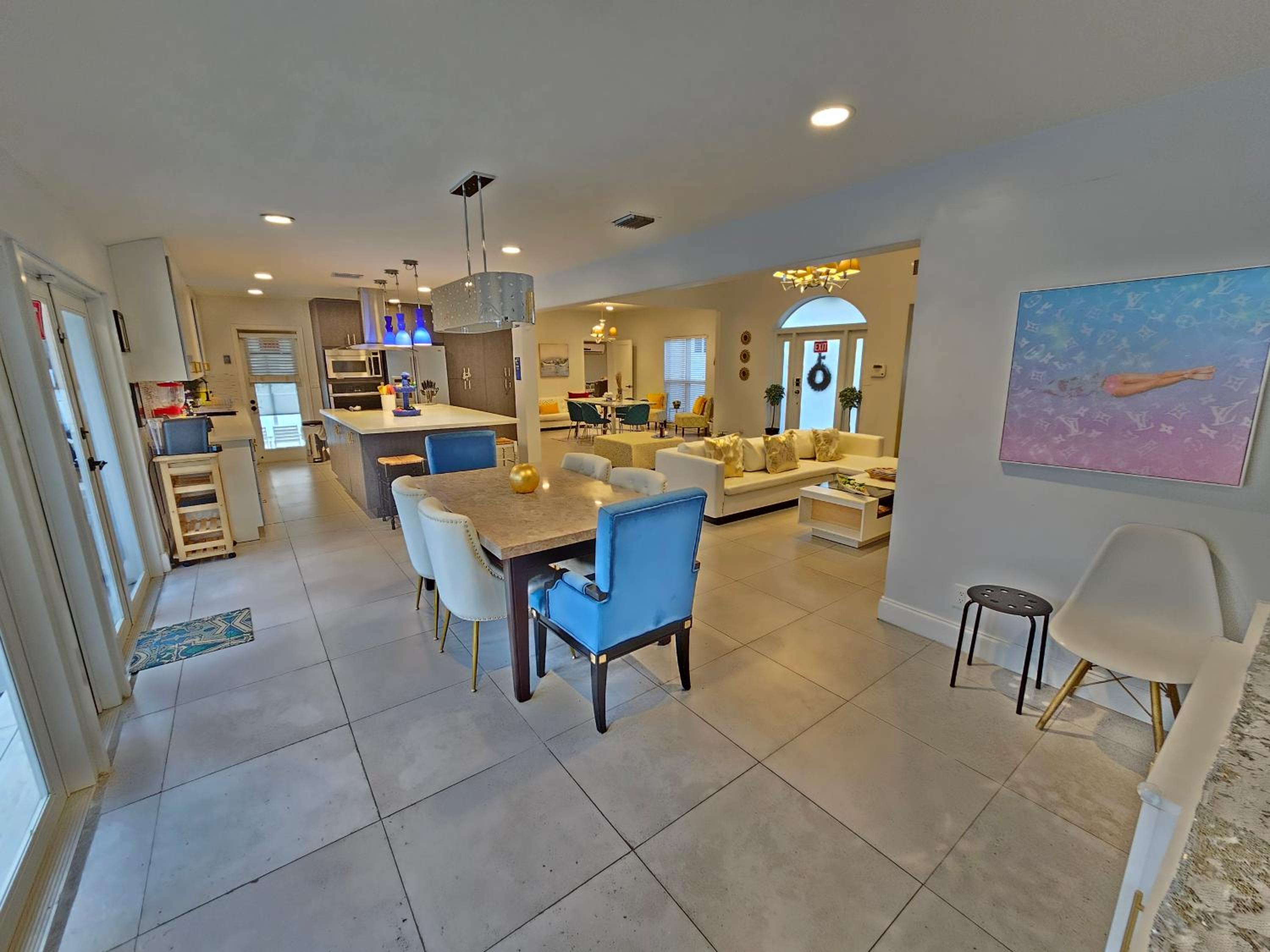 dining
