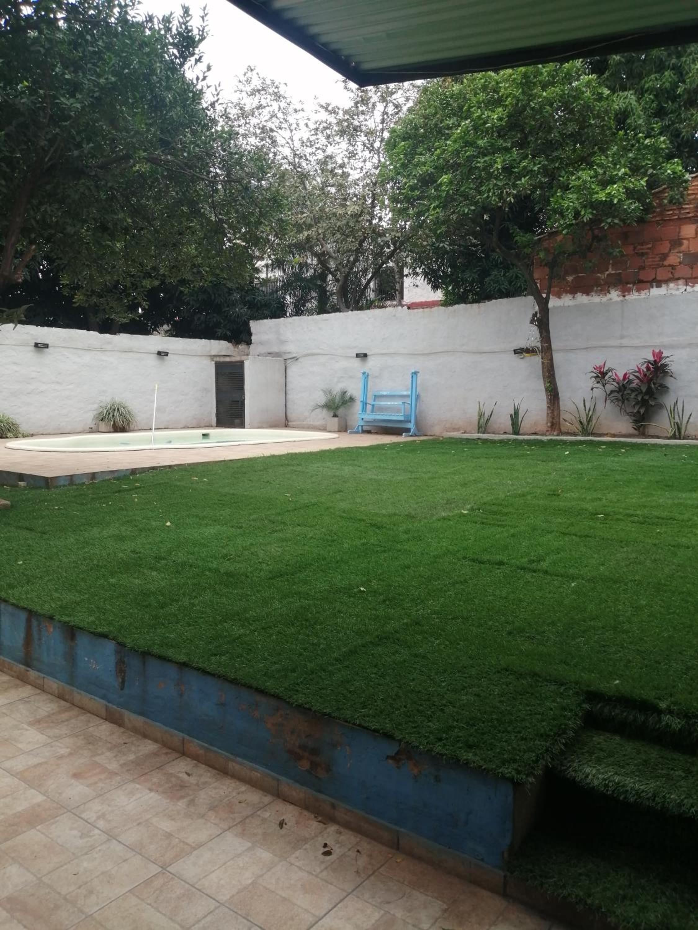 casa con piscina, alojamiento hasta 12 personas view 2