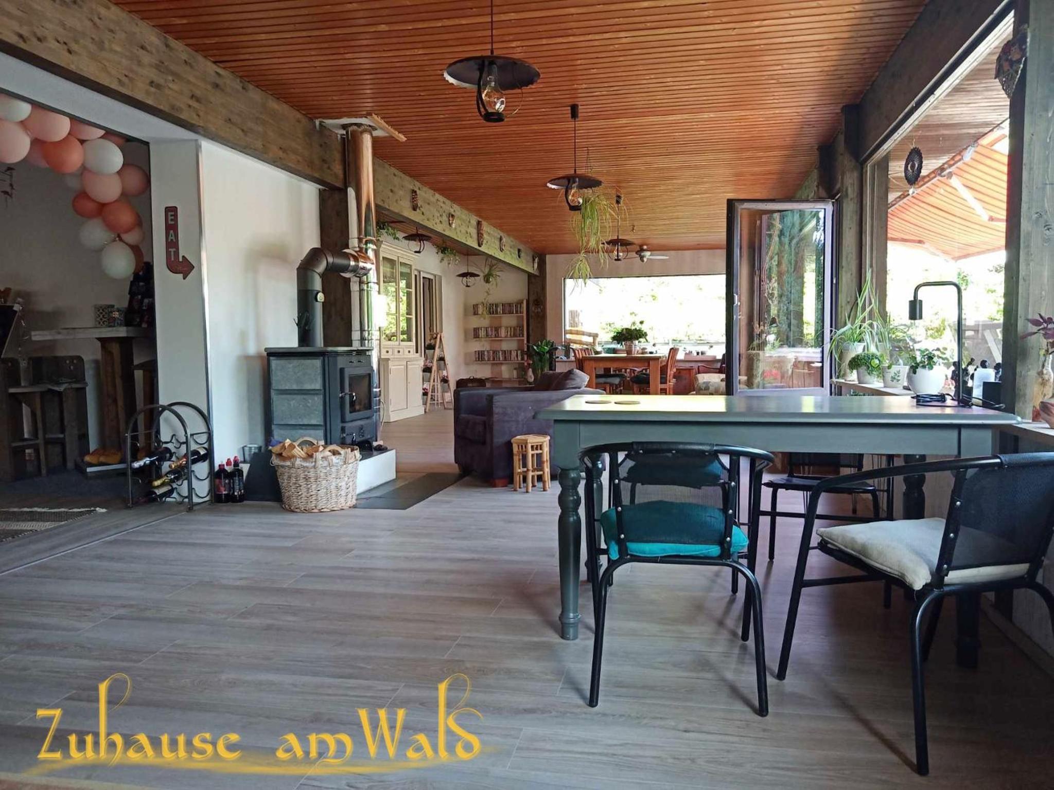 Zuhause Am Wald