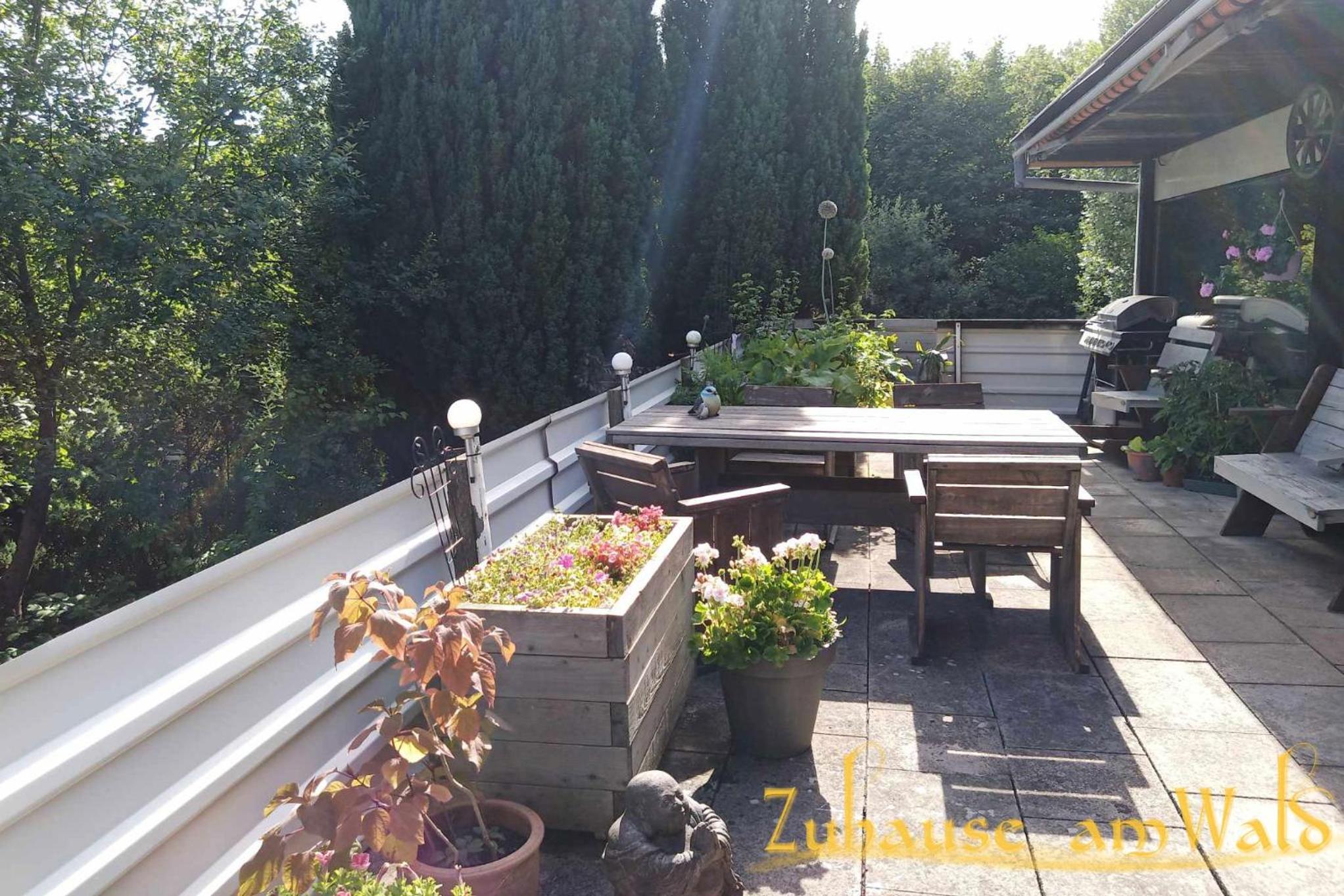 Zuhause Am Wald