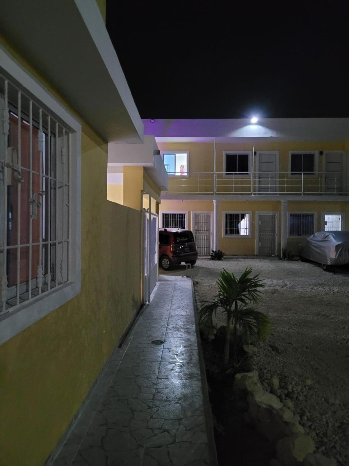 AVE FENIX Apartments