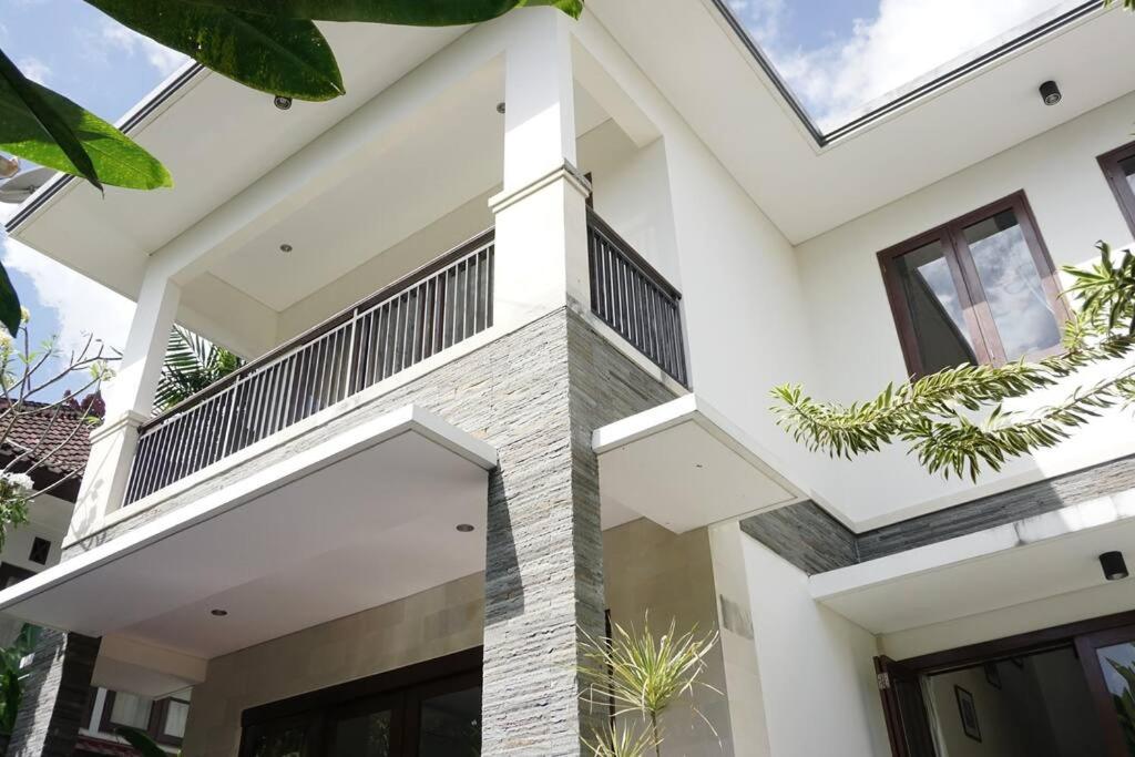 Hotel Villa 3-Bedroom with pool - Image 1