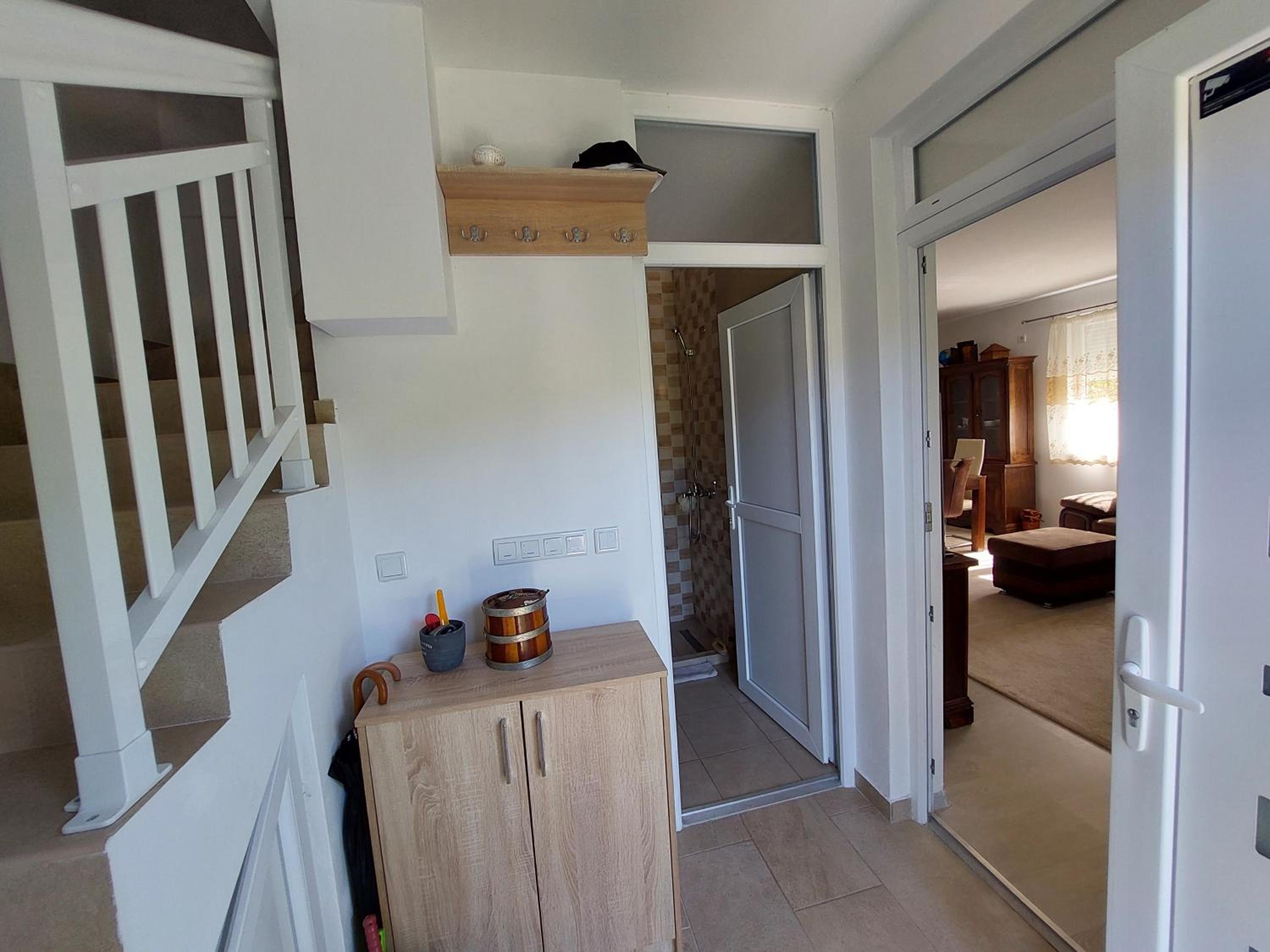 Kuća-Villa pored rijeke i jezera Čelebići Konjic