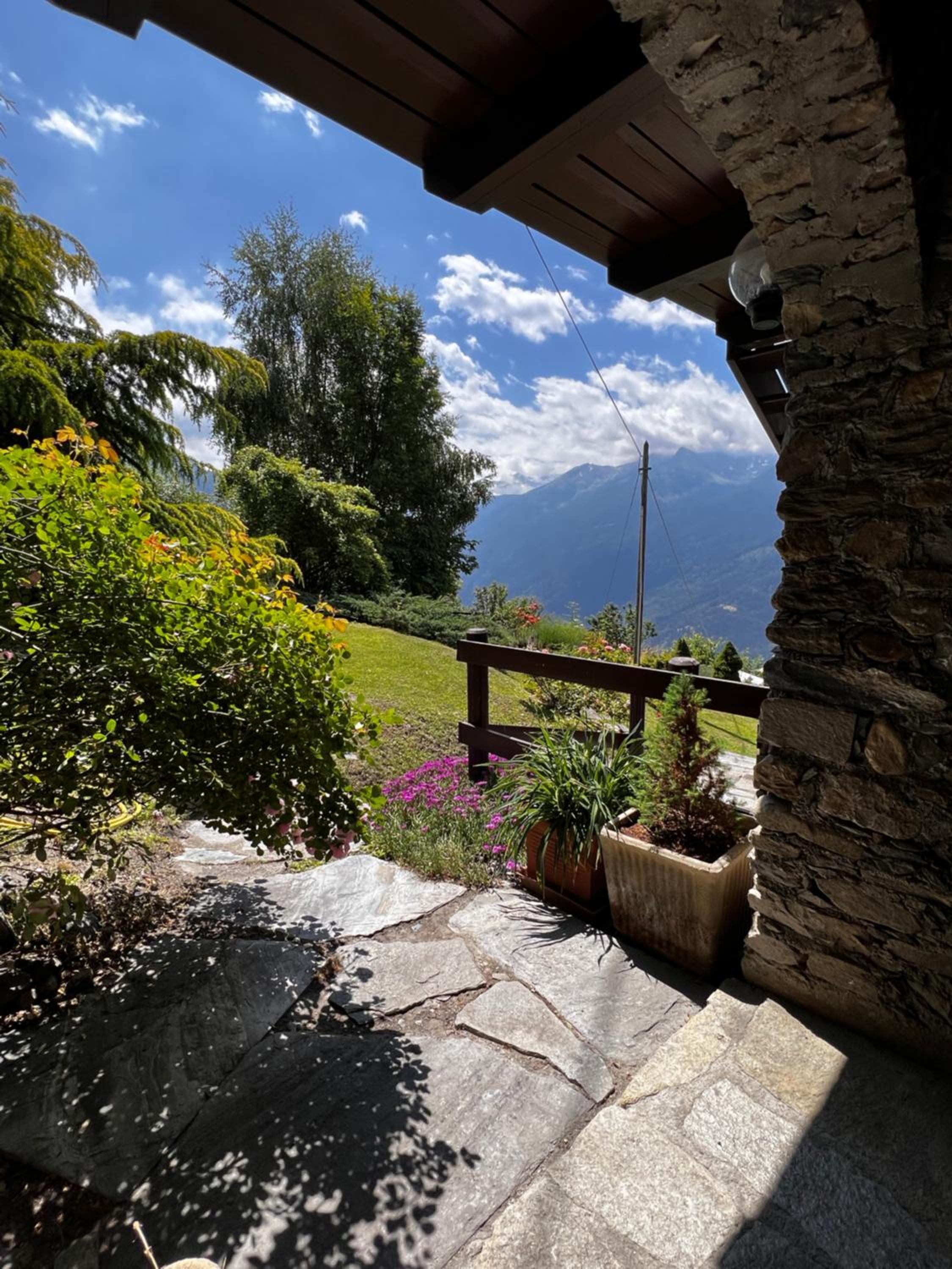 Chalet Cheverel (AO) view 2