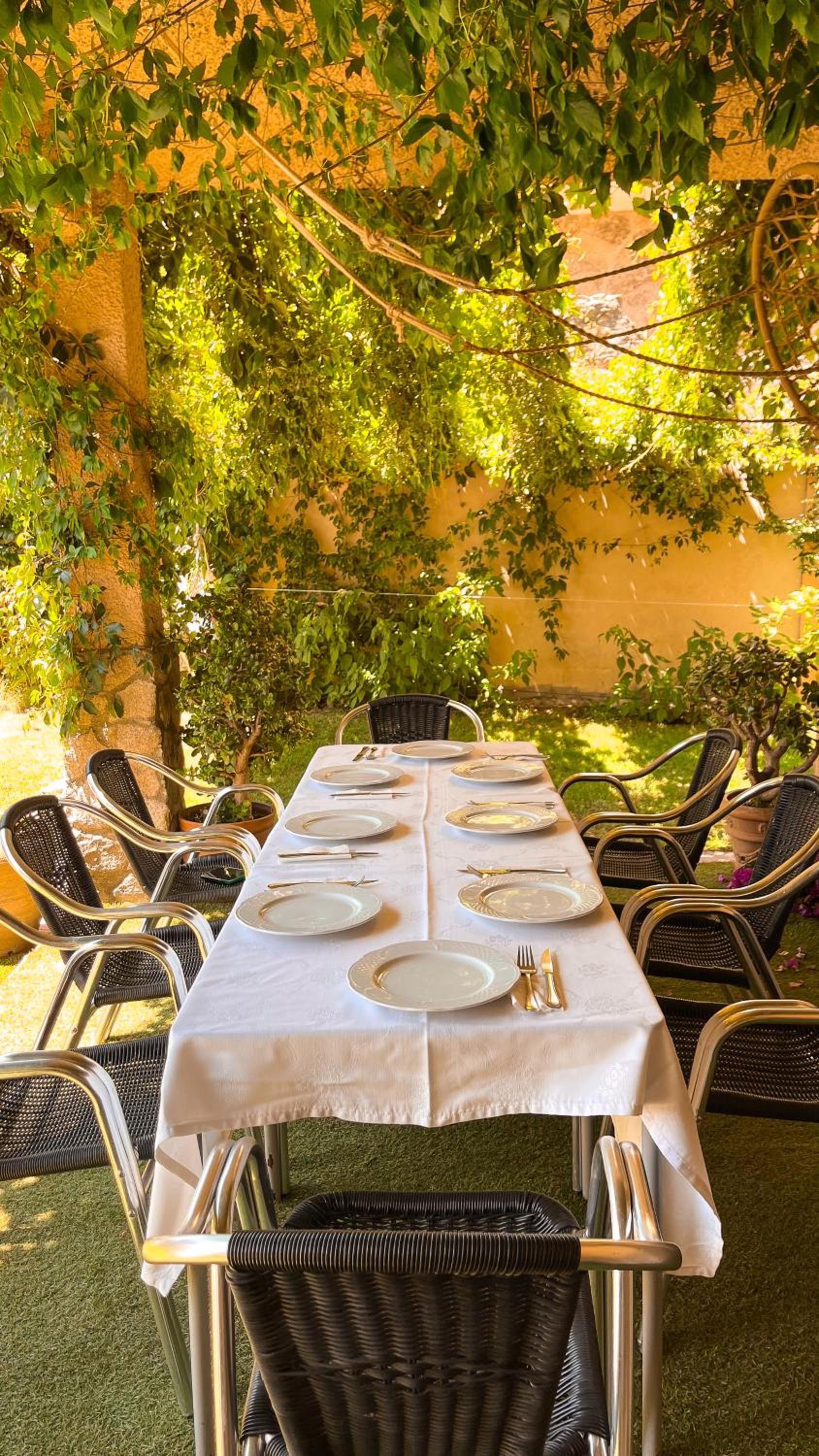 dining