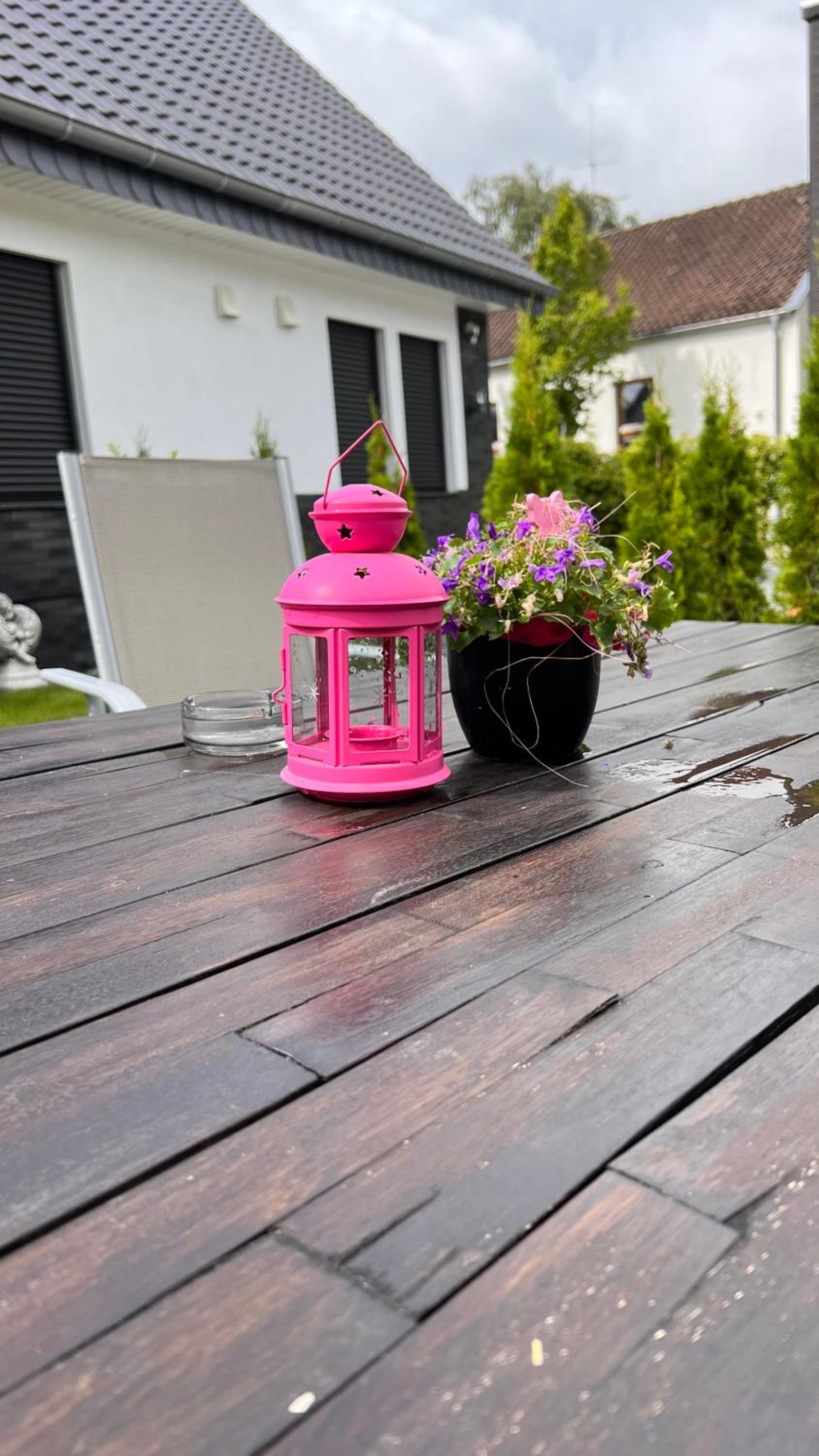 RelaxDays-Apartments 2 GARTEN und POOL- Mitbenutzung, kostenloser Parkplatz, kontaktloser CheckIn, WiFi mit SmartTV