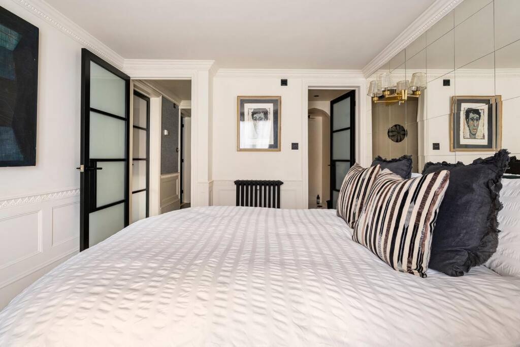 Spacious 2 Bed Luxury Apartment