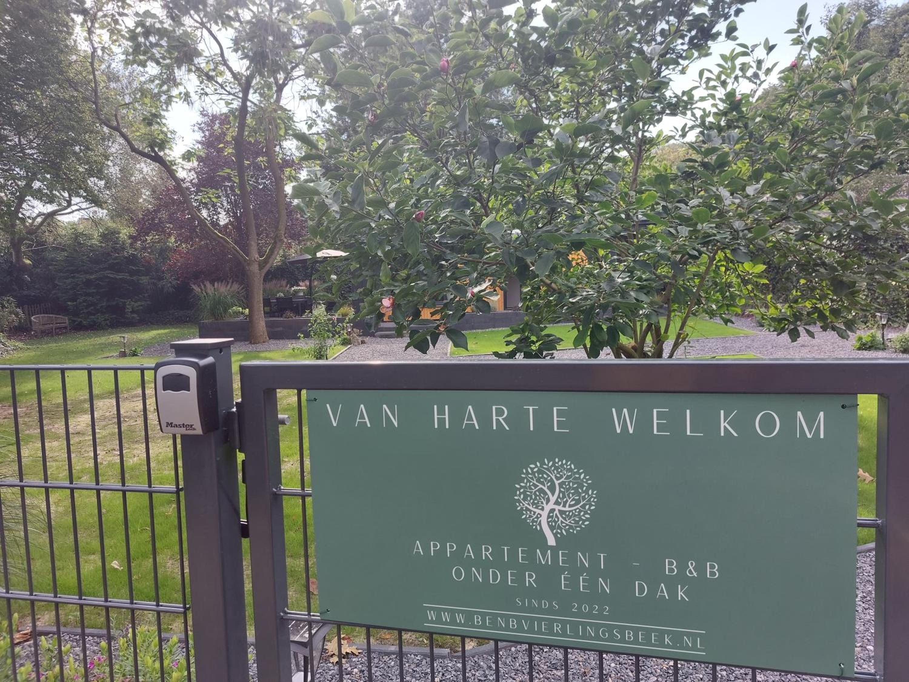 B&B Vierlingsbeek, Appartement en tuin-chalets view 2