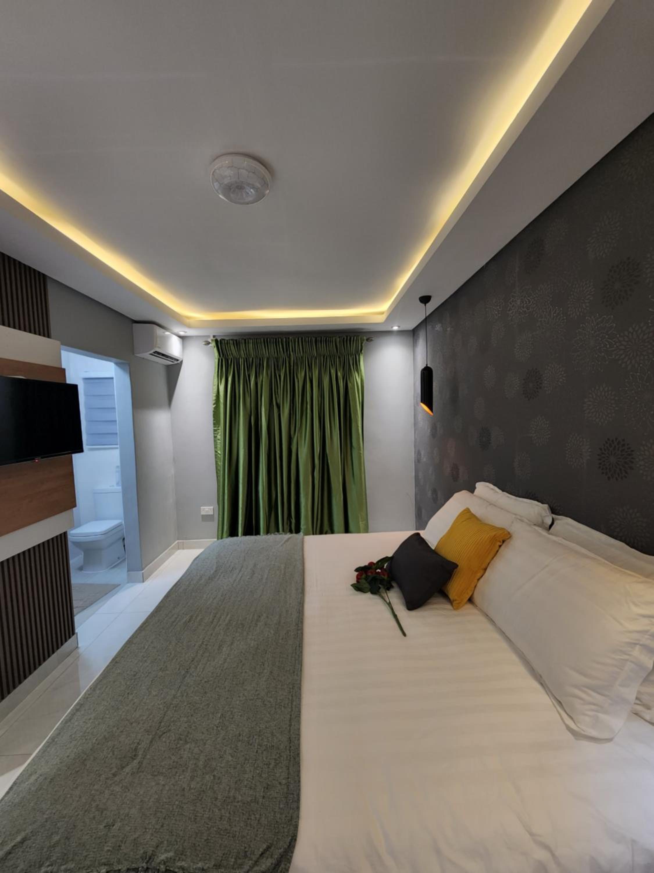 Josmot Guest House