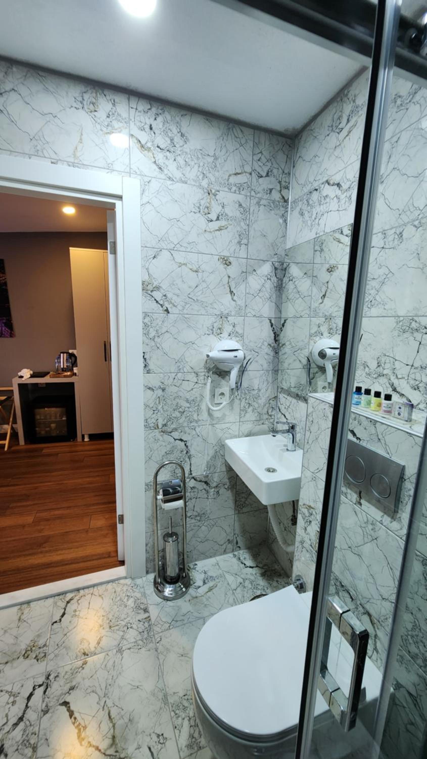 Gökotta Süit - Image 37