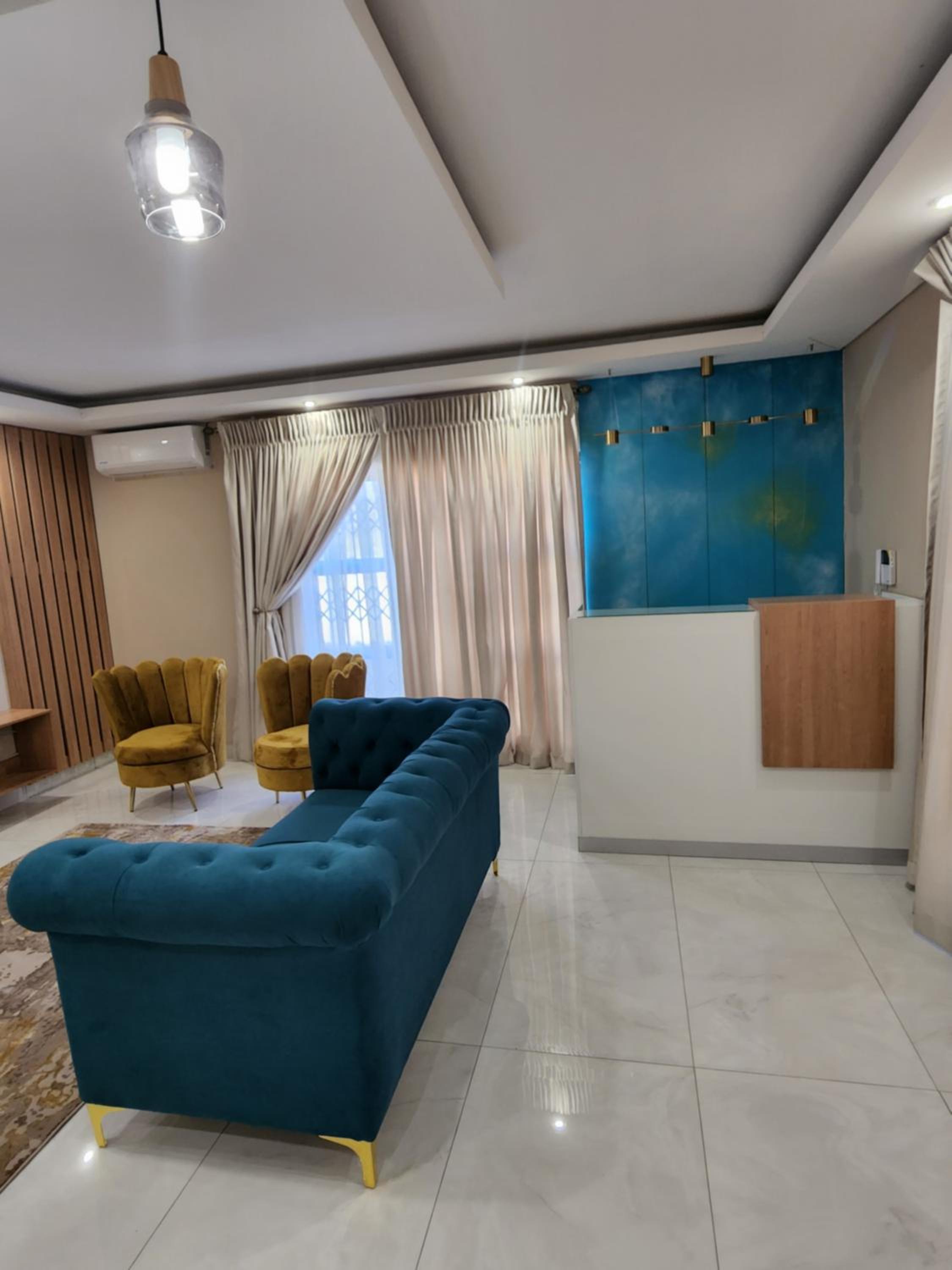 Josmot Guest House