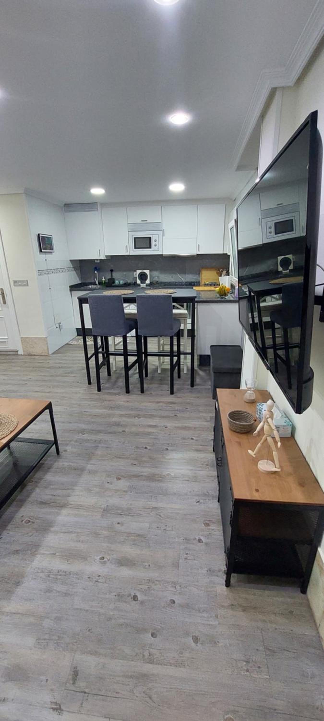 Zuvillaga 14 photo 3