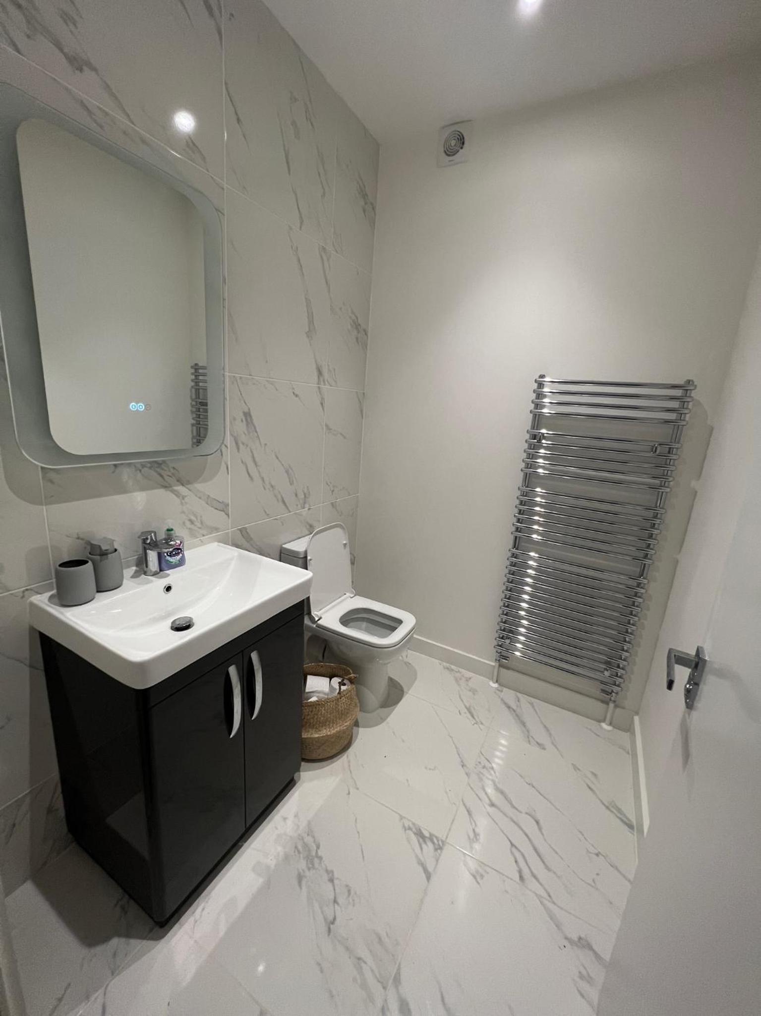Lovely 1-bedroom flat with Patio