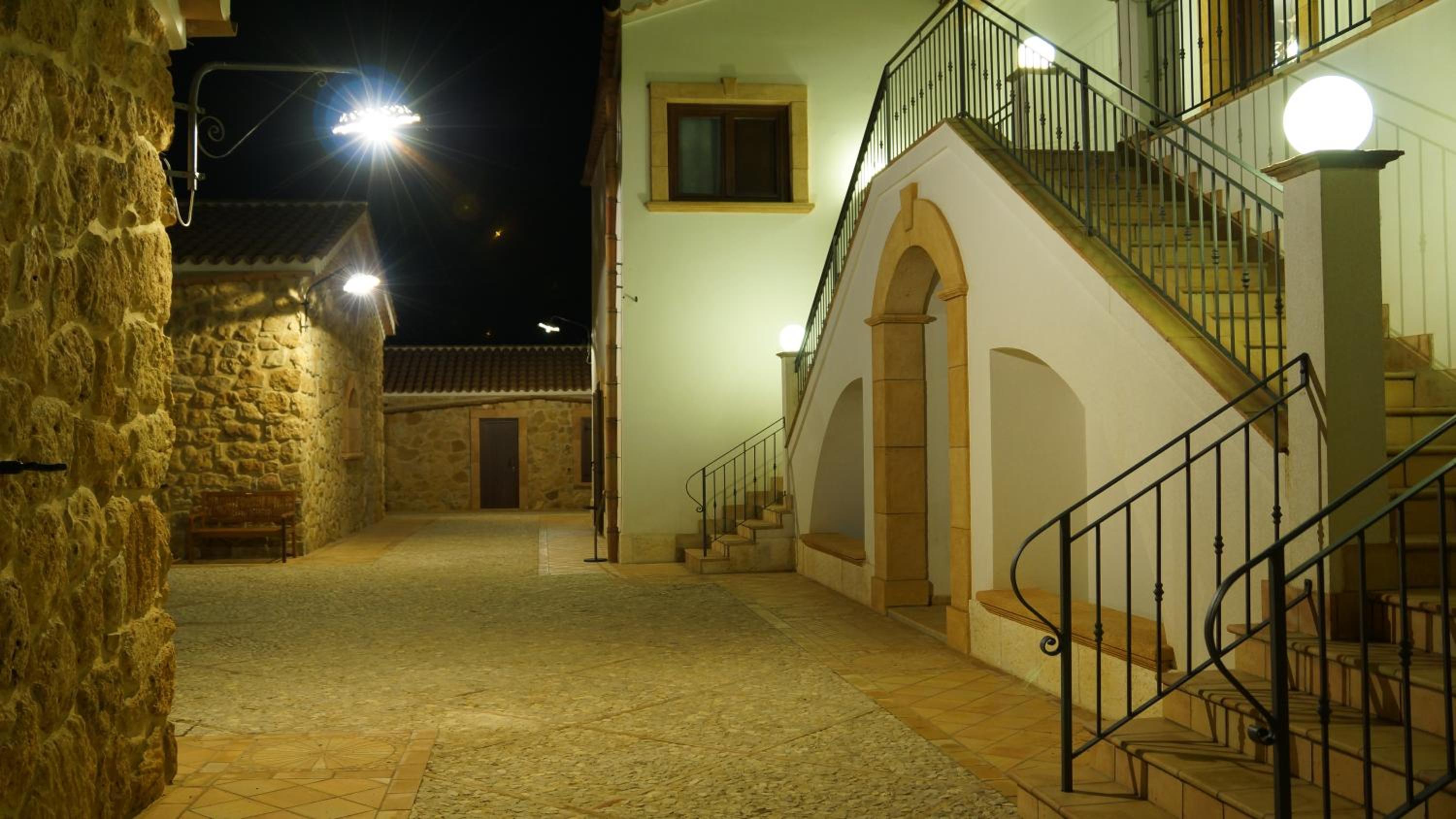 Photo 46