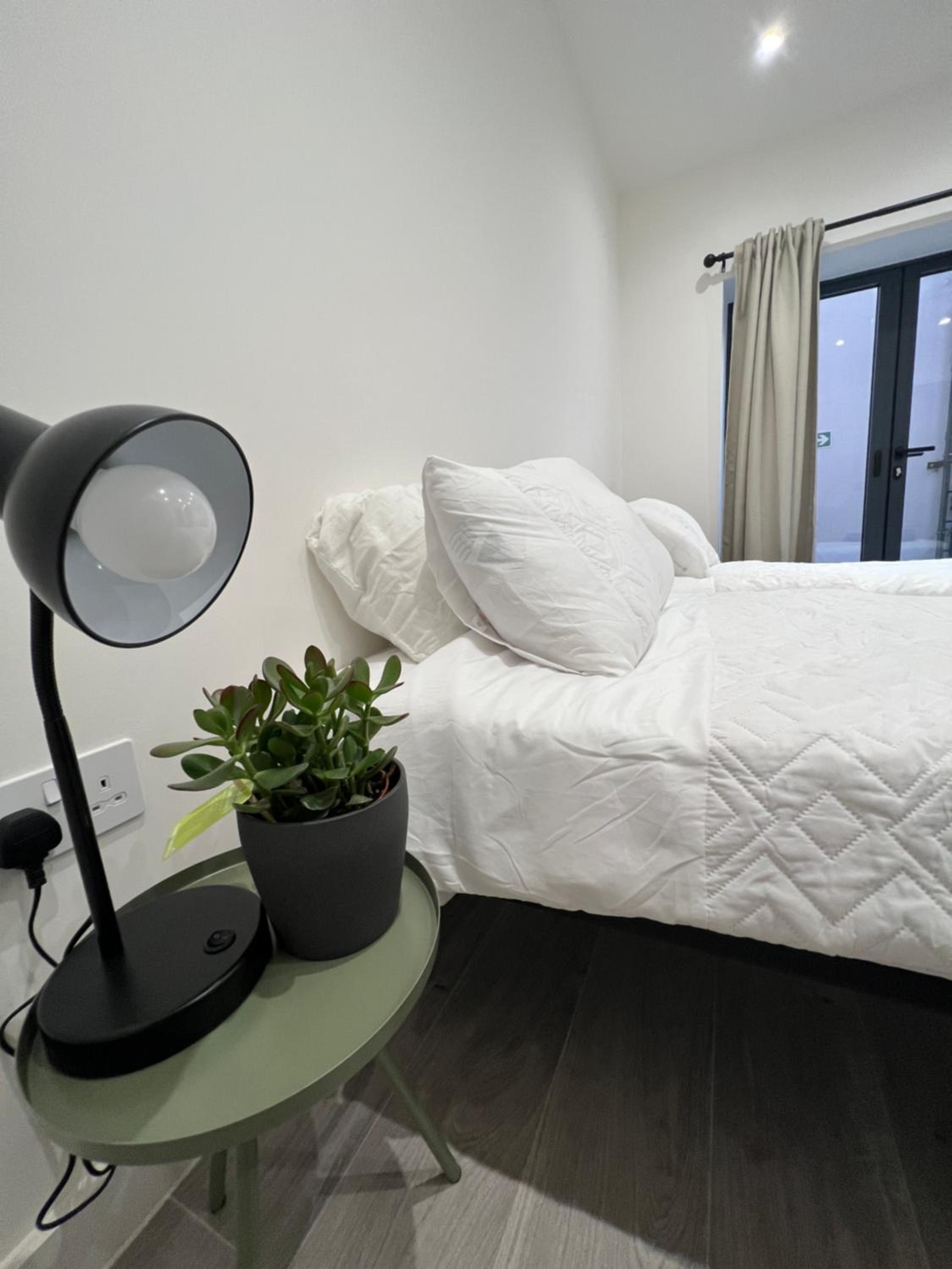 Lovely 1-bedroom flat with Patio