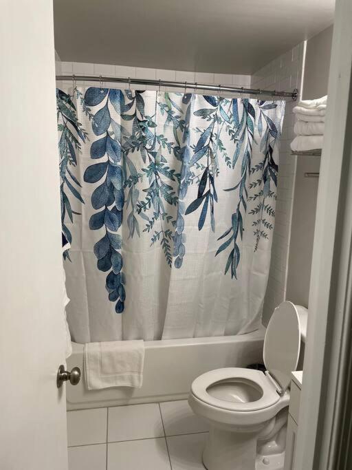 Spacious 3 Bedroom Home in Martinsburg WV. view 5