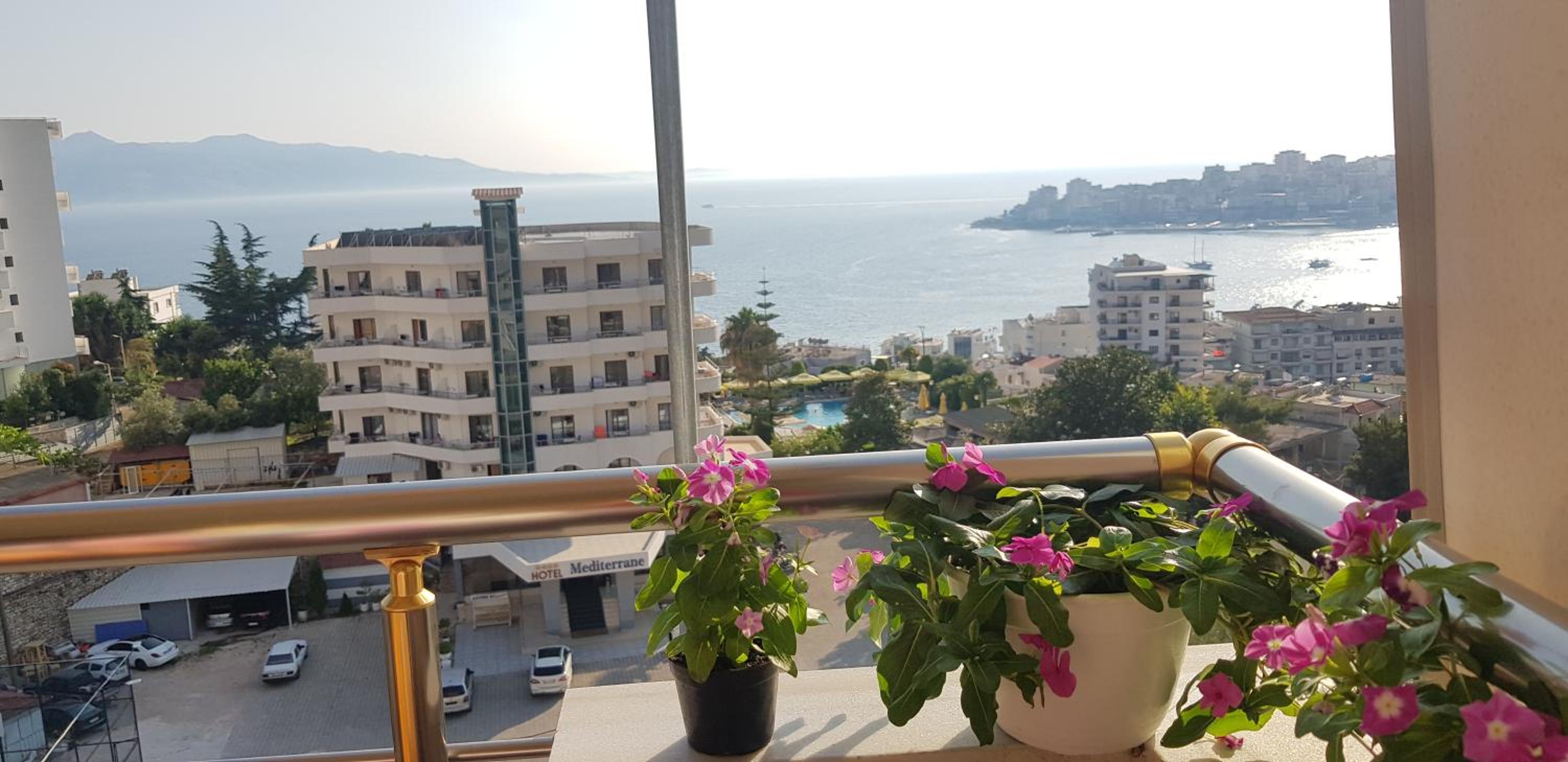 Two Suns apartament
