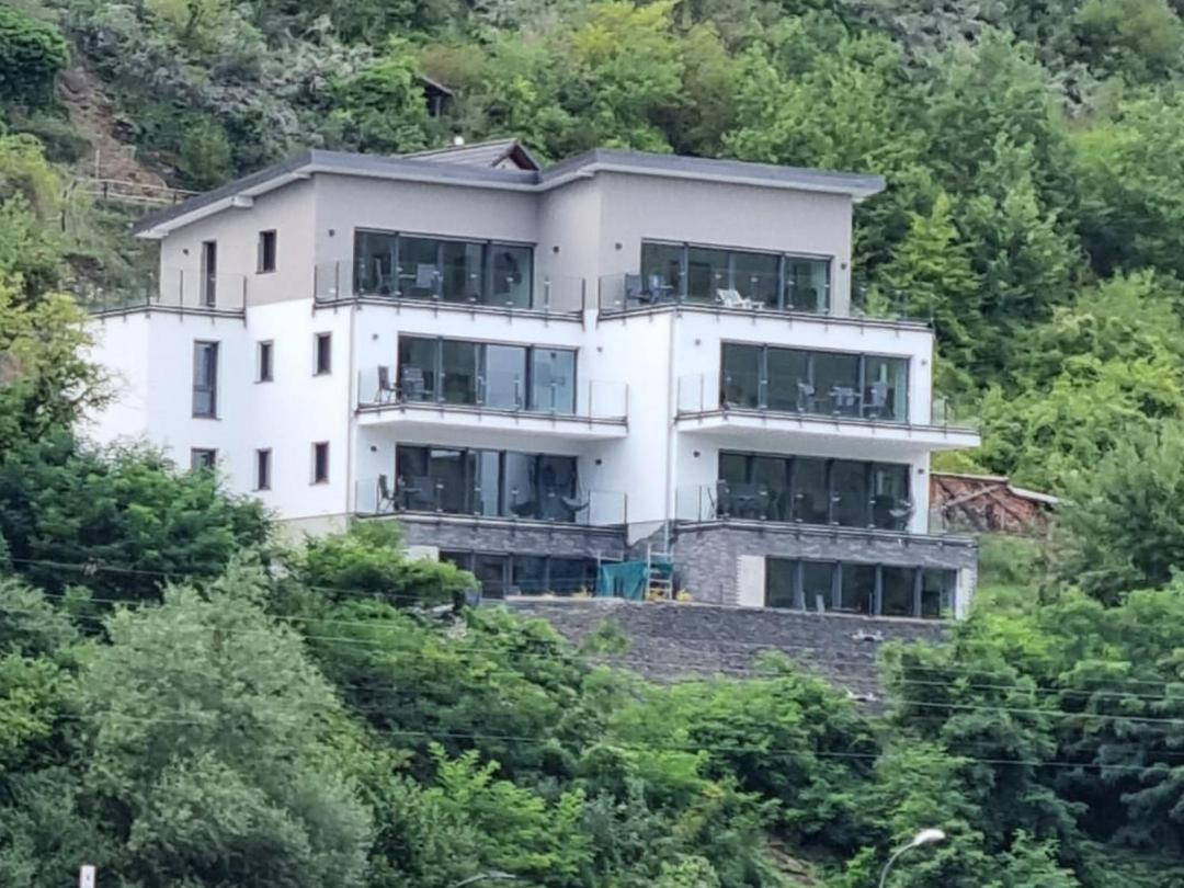 Hotel MV Römervilla, Lofts & Penthouses mit traumhaftem Moselpanoramablick und Sauna - Image 1
