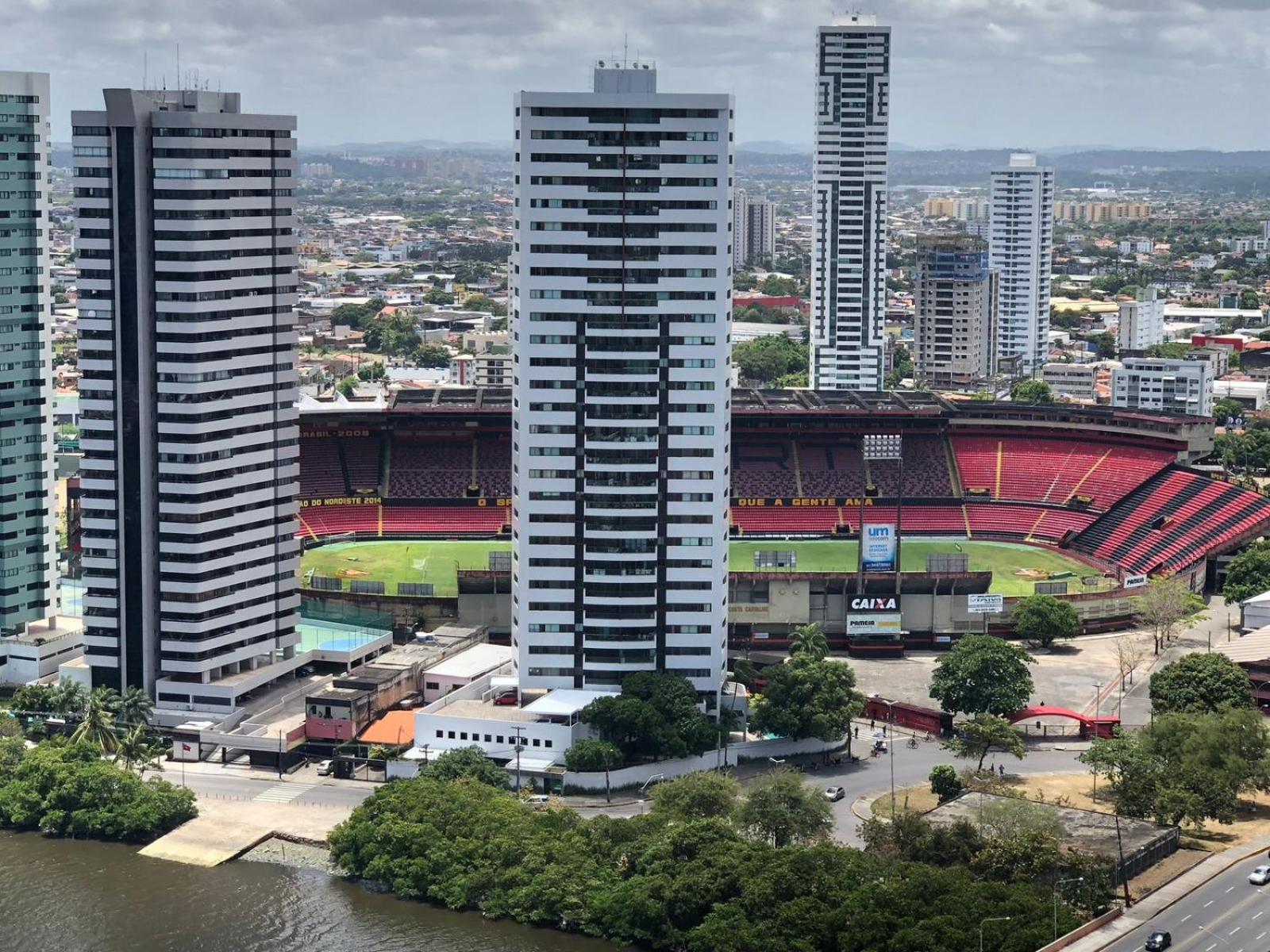 Flat Versatti - Próximo Real Hospital Port e Pólo Médico Ilha do Leite