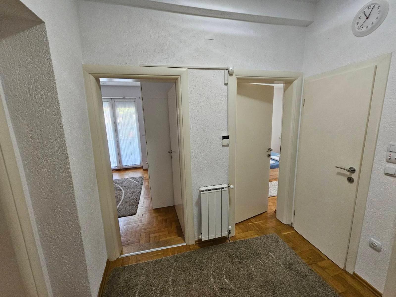 Central apartment in Prilep view 5