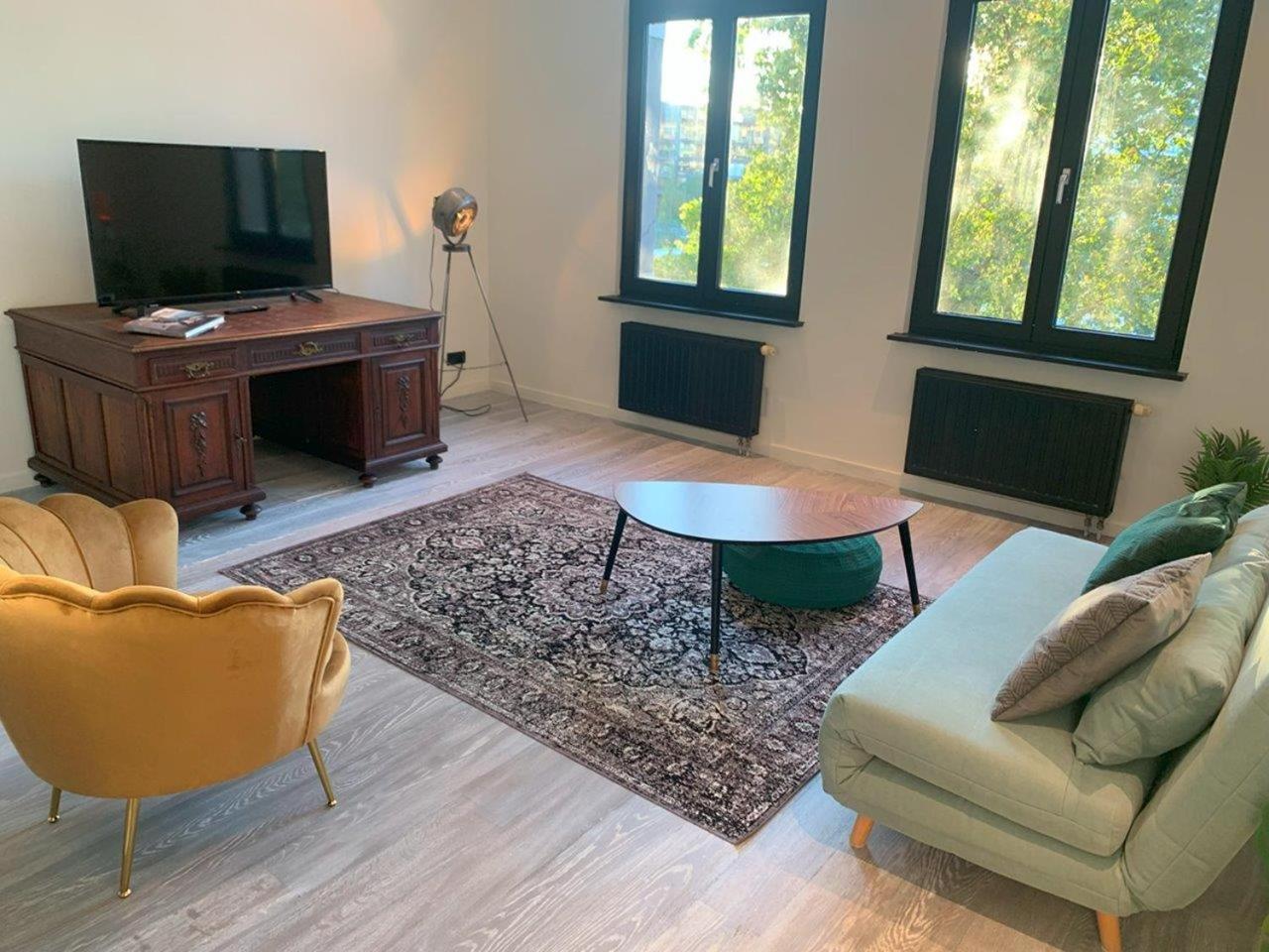 Royal South - Apartment Antwerp with Parkview