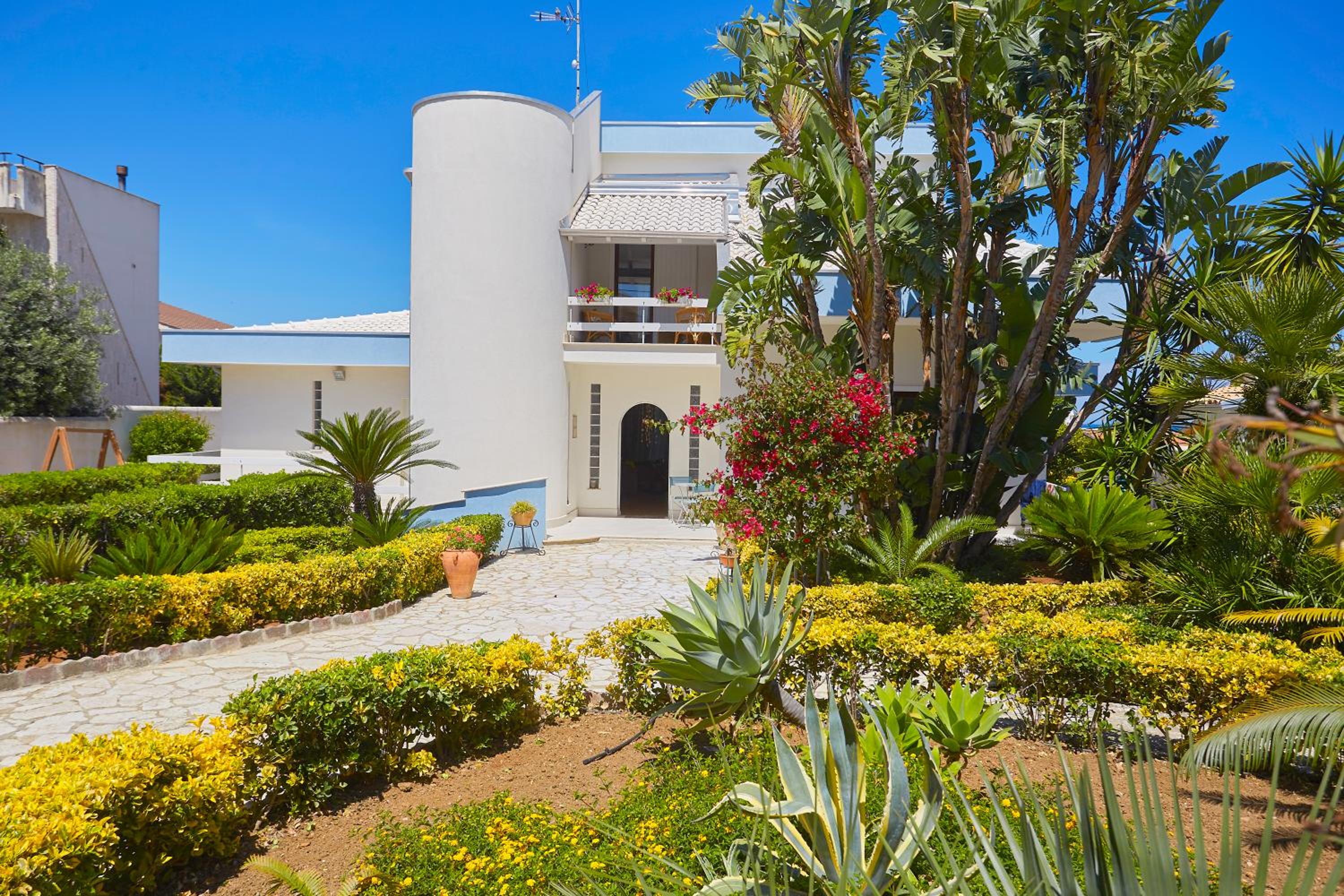 Villa Costantino