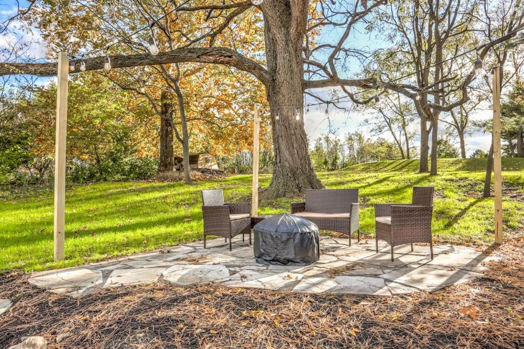 Beautiful Farmhouse close to Lanc Hershey Etown view 4