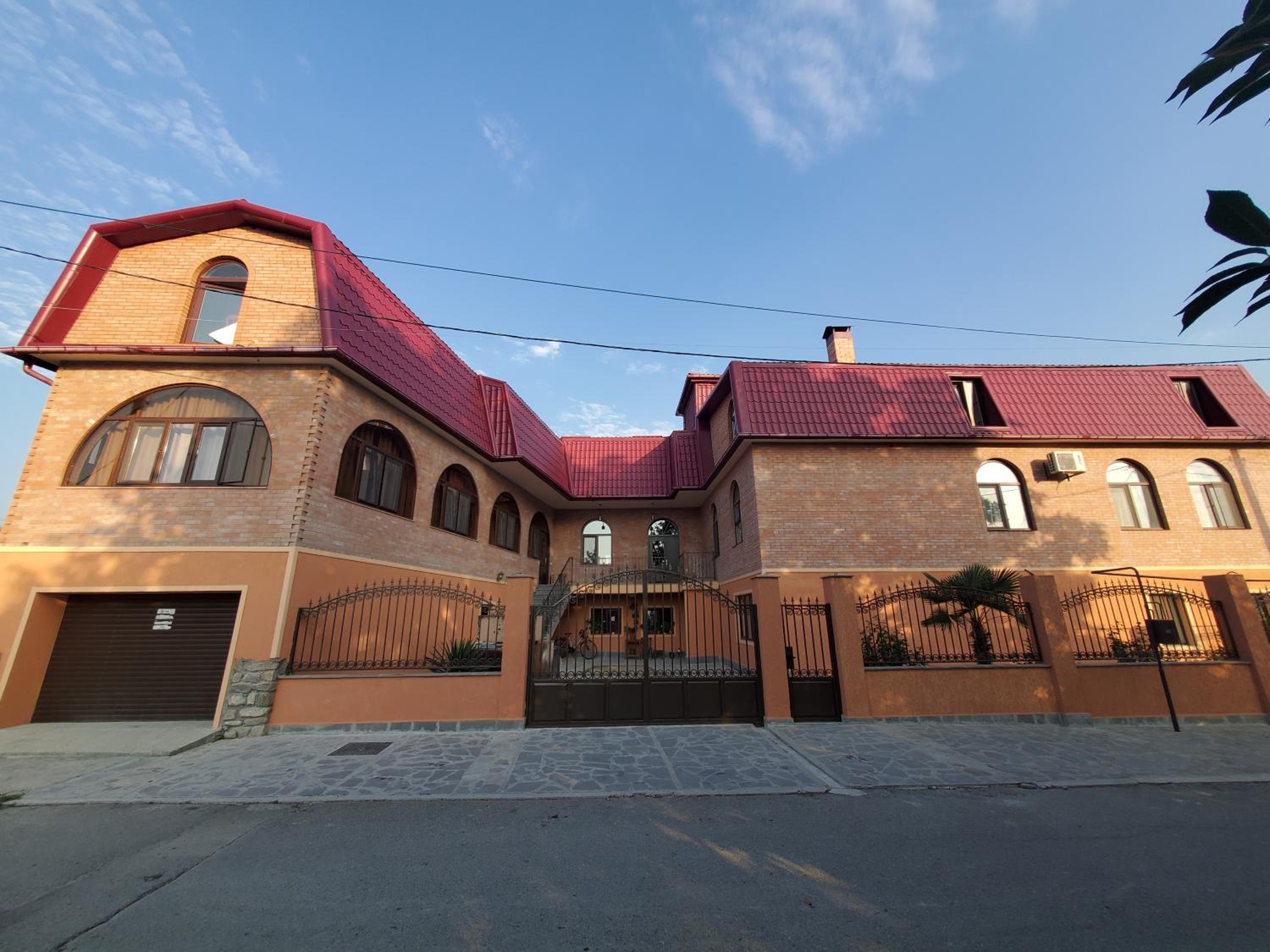 Gogi's Paradise Guesthouse view 3