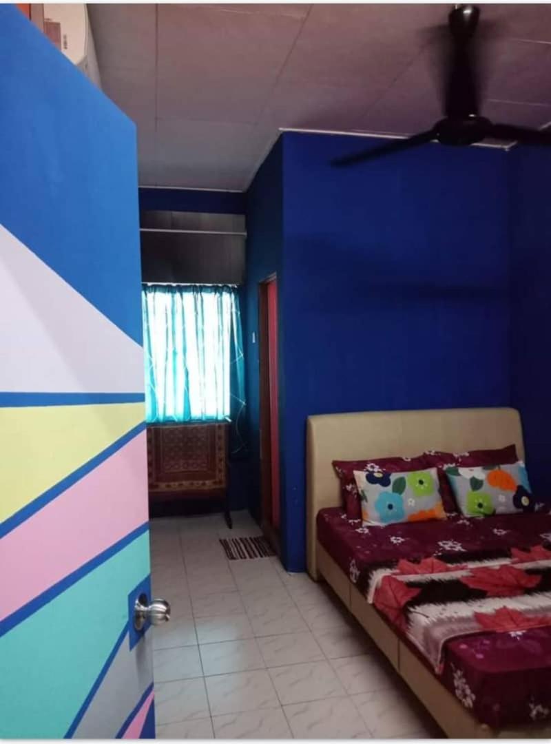 Blue Homestay Teluk Kemang Port Dickson photo 4