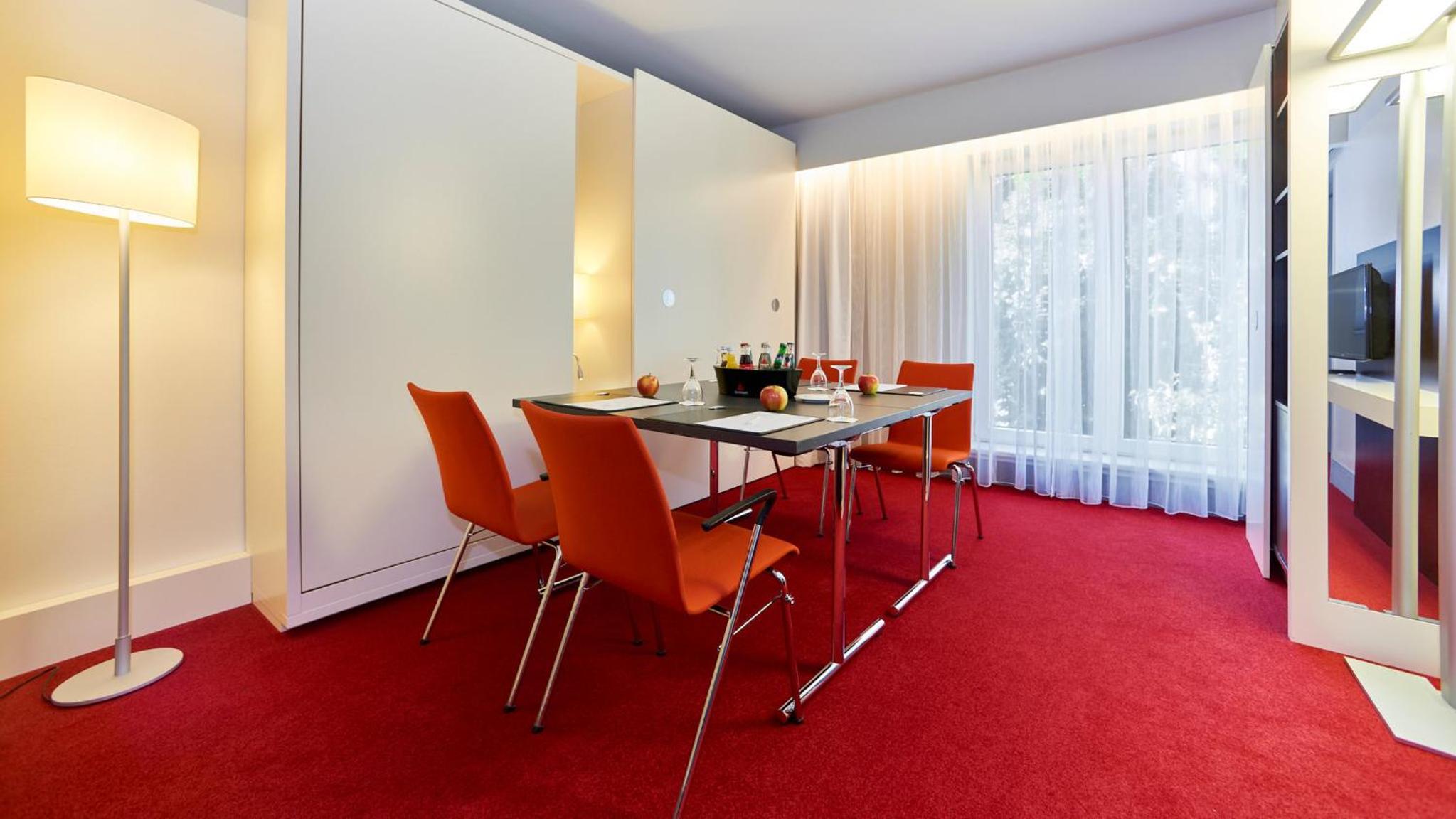 Holiday Inn Berlin Airport - Conference Centre, an IHG Hotel - Property Image 46