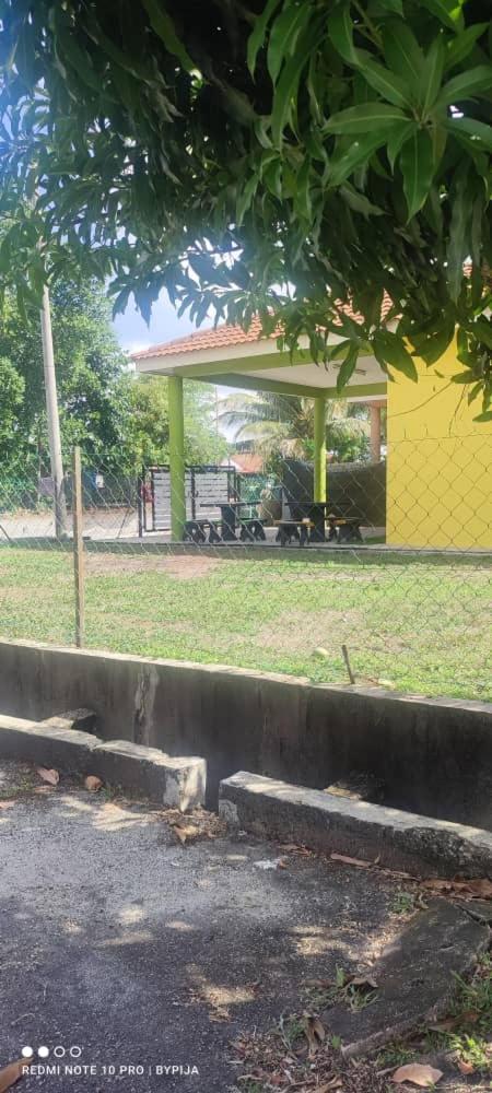FIZWAN HOMESTAY