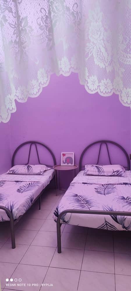 FIZWAN HOMESTAY