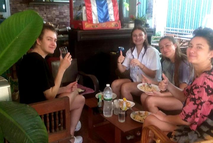Srikrung Guesthouse view 4